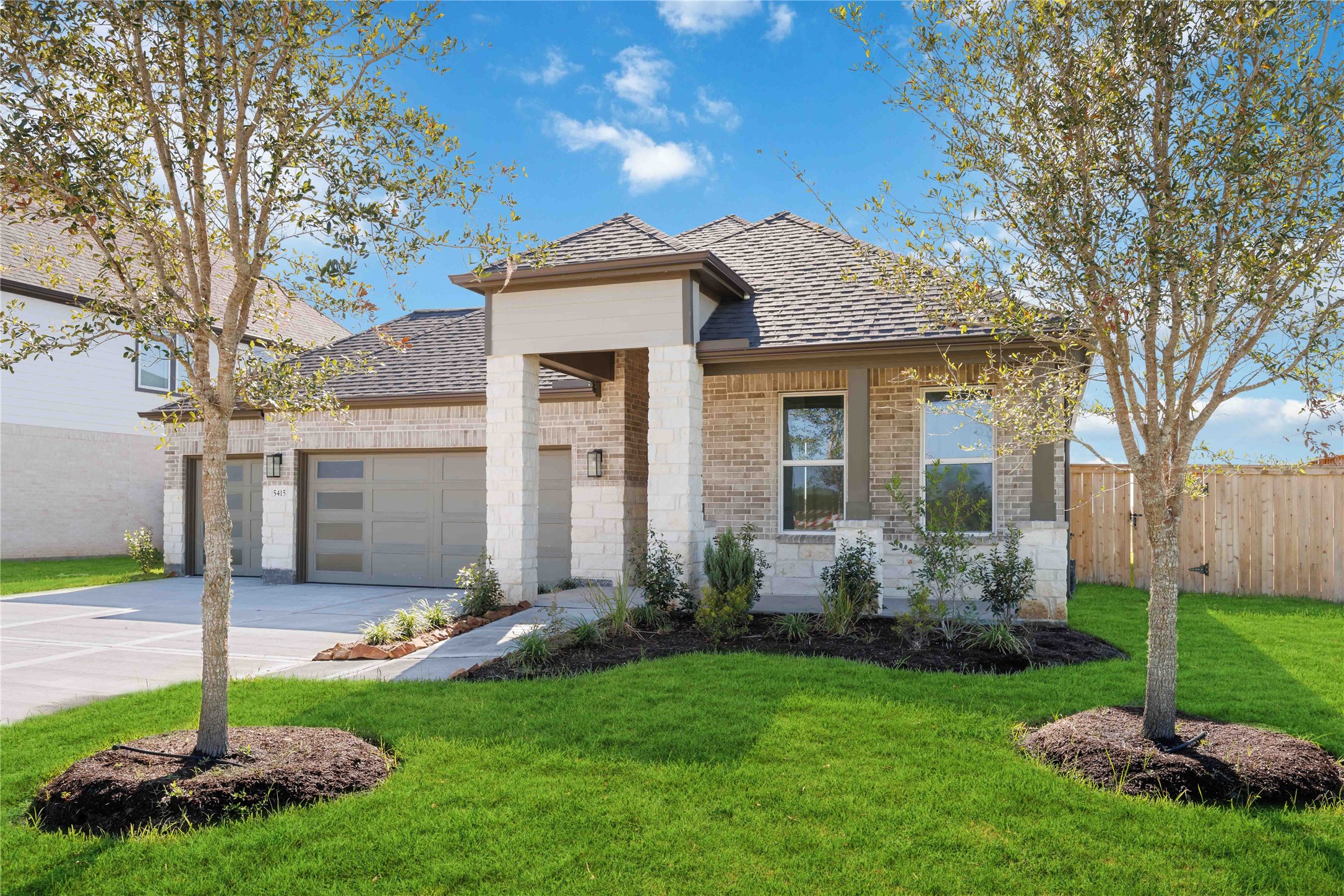 5415 Buffalo Grass Lane Property Photo 3