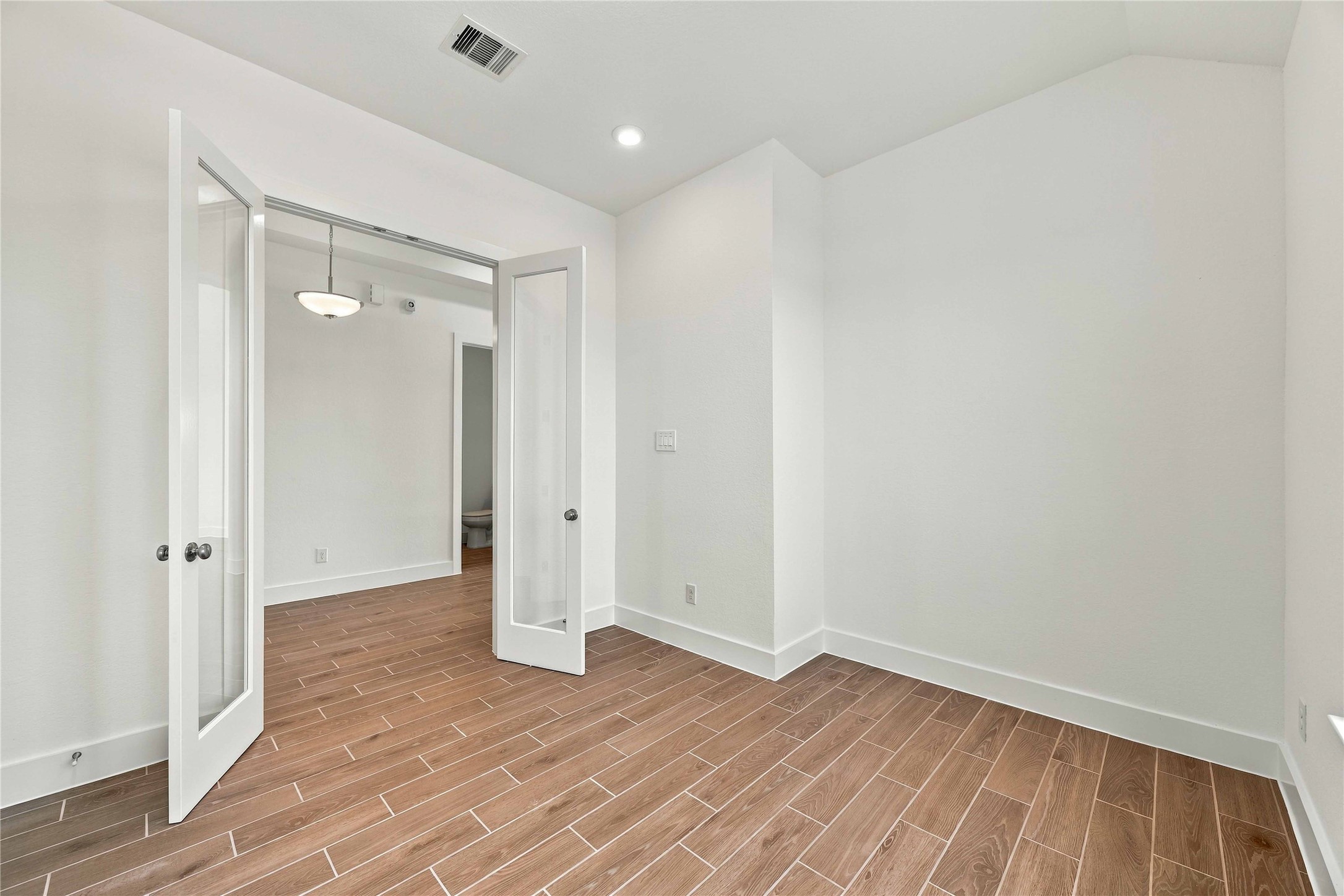 5415 Buffalo Grass Lane Property Photo 8