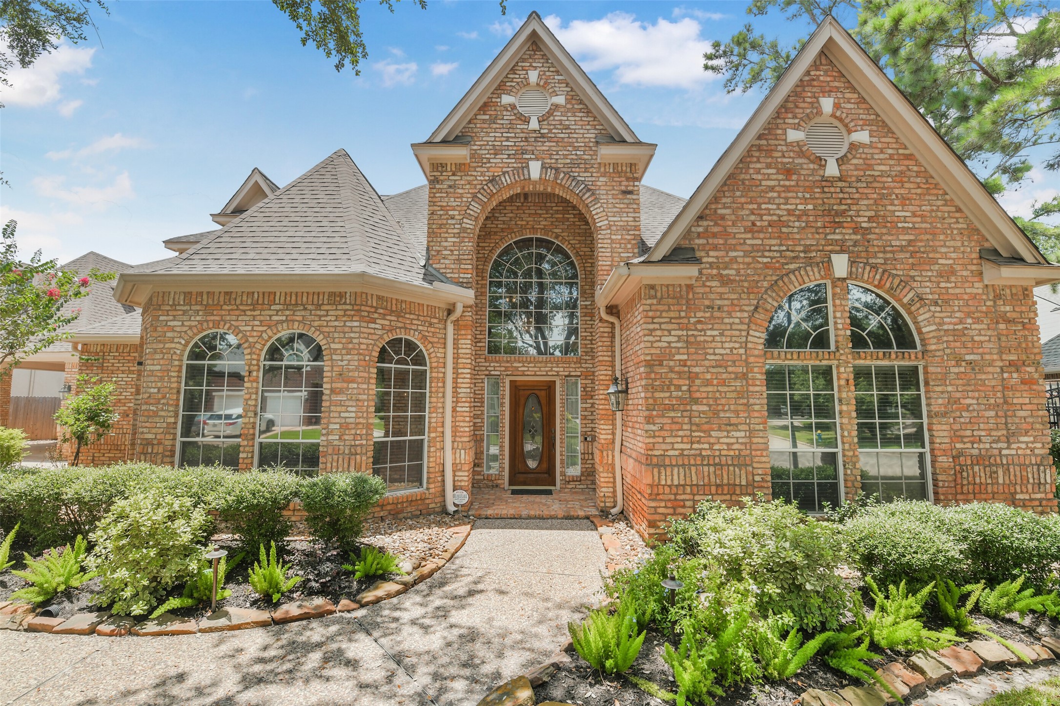 13711 Cahill Court Property Photo 2