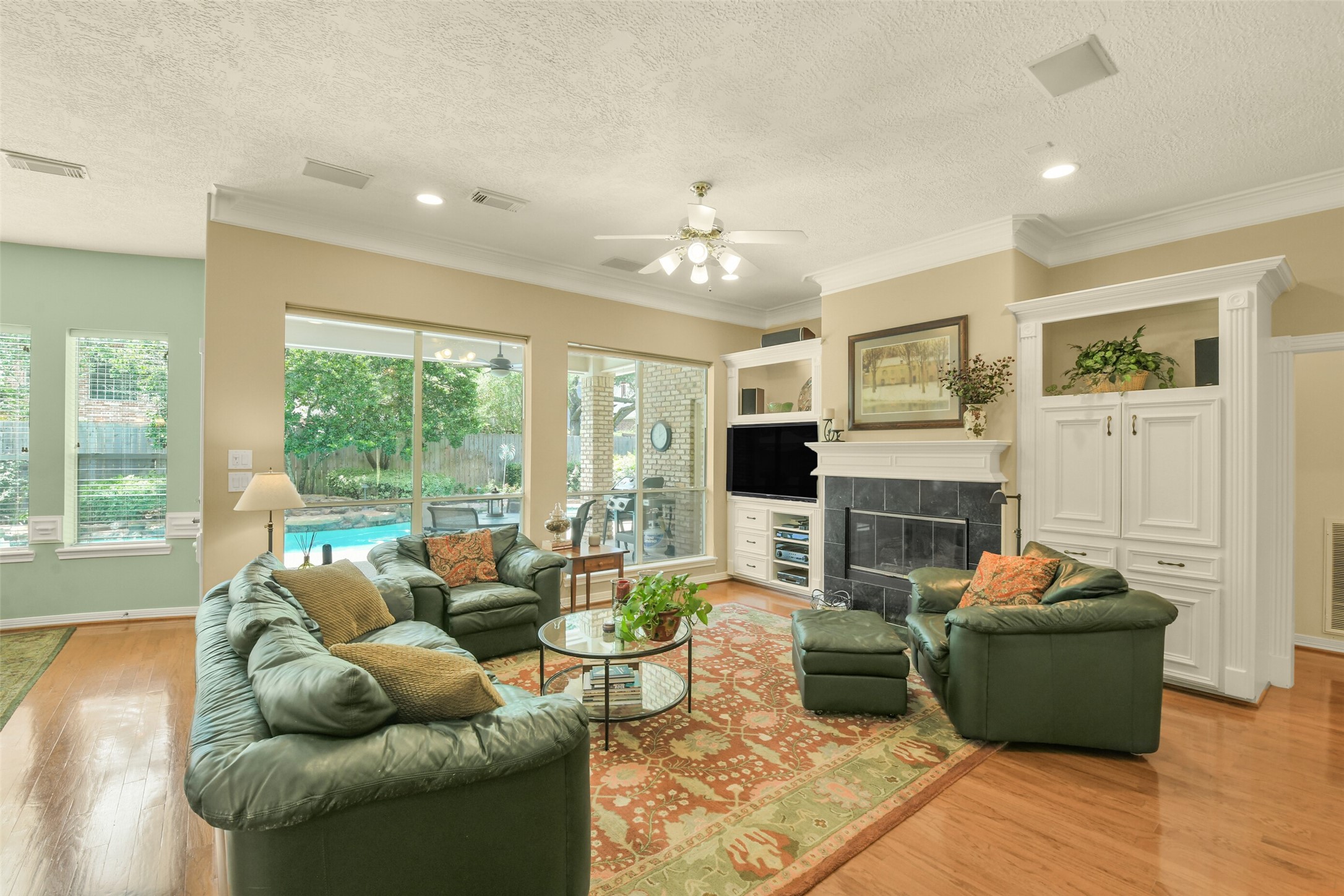 13711 Cahill Court Property Photo 11