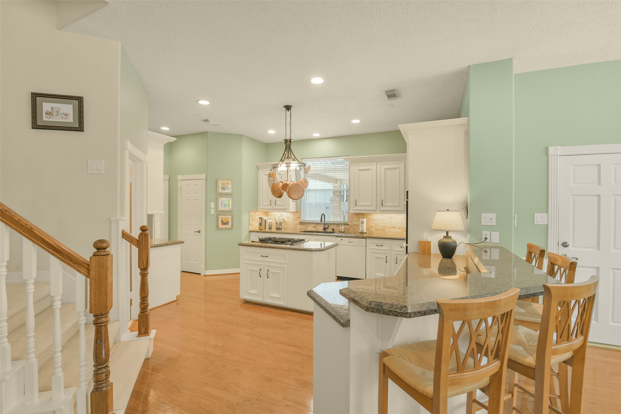 13711 Cahill Court Property Photo 12