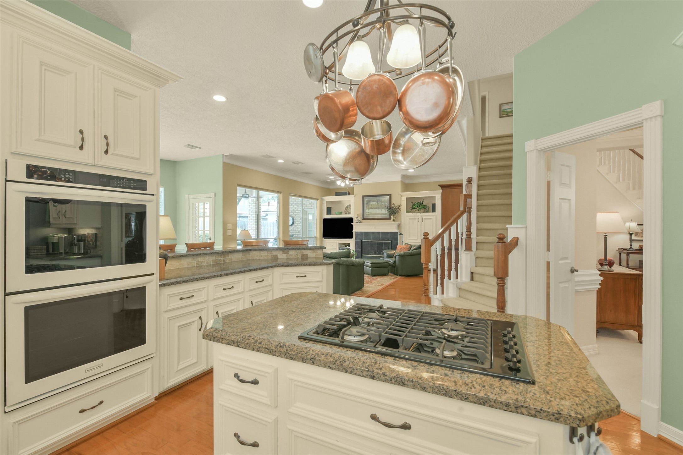 13711 Cahill Court Property Photo 18