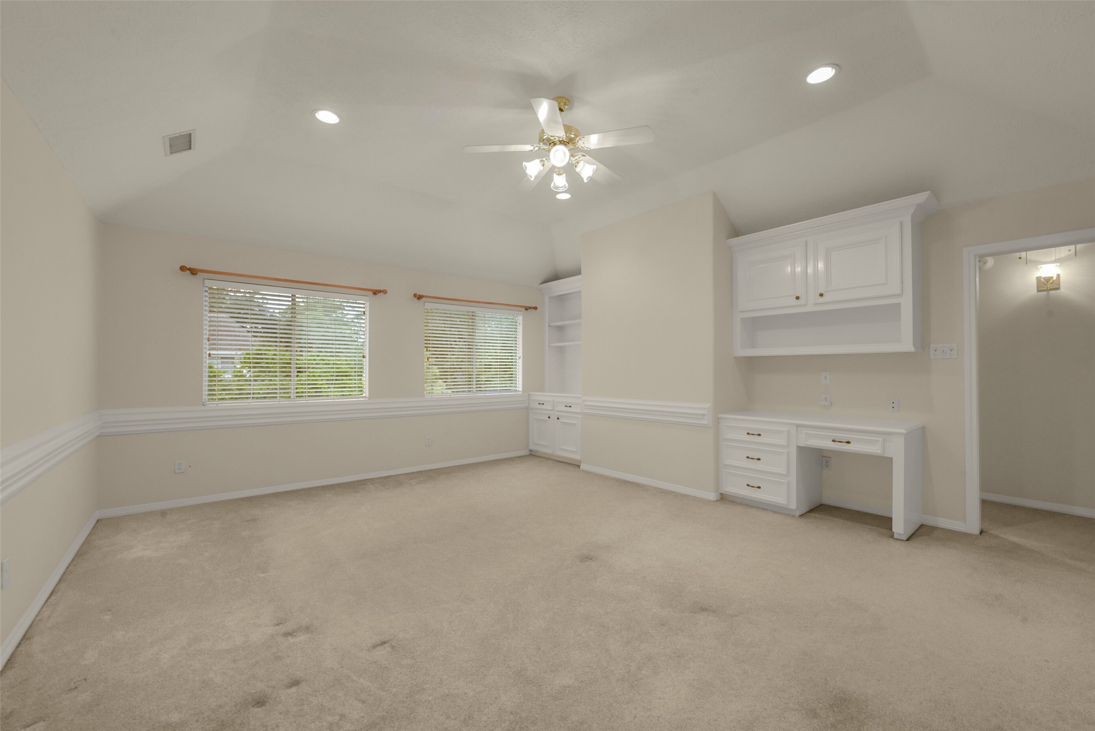 13711 Cahill Court Property Photo 26