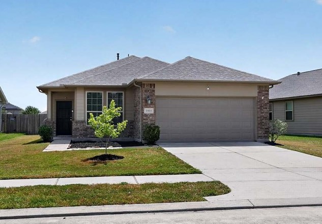 2411 Cactus Bend Drive Property Photo 1