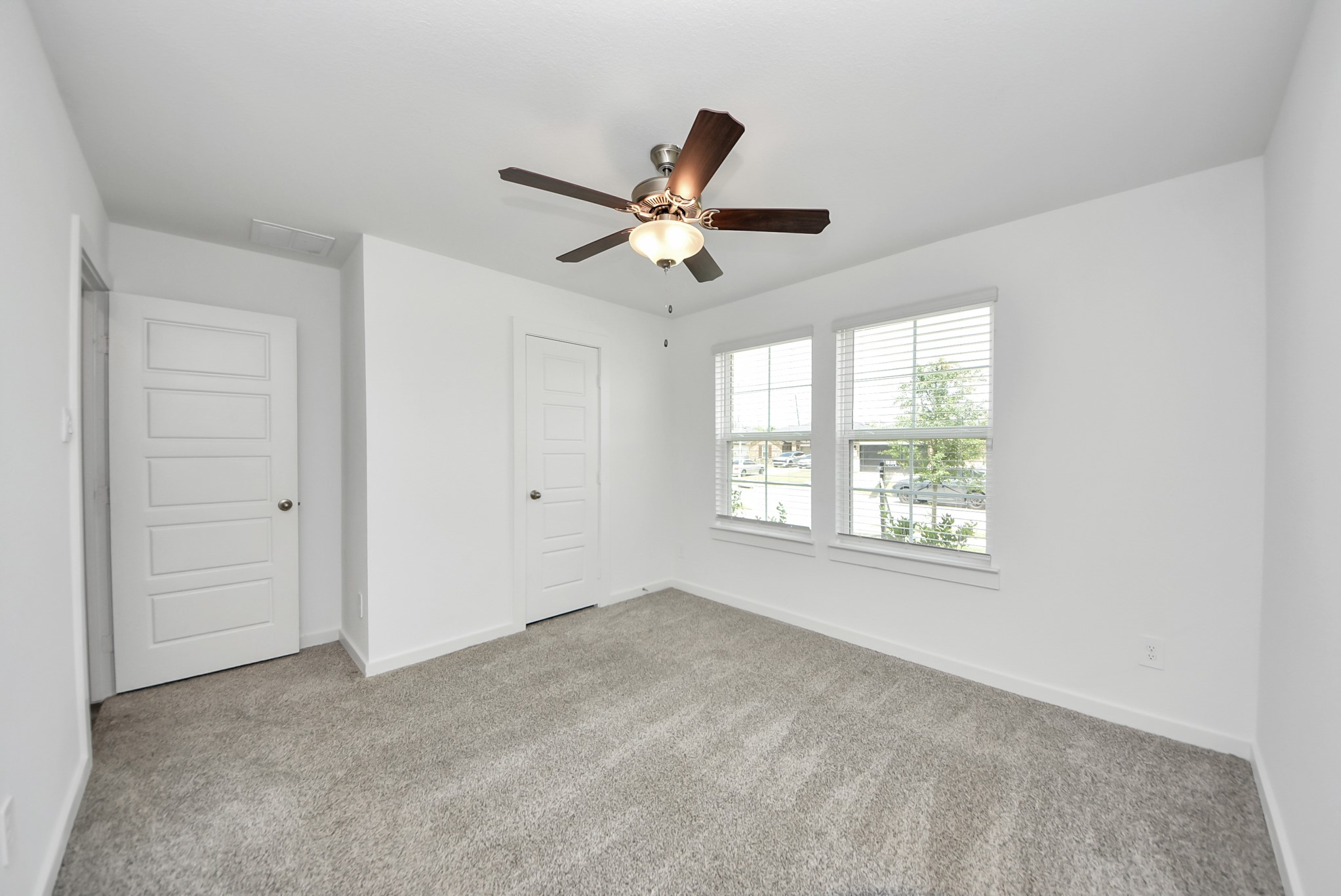 8614 Shumard Oak Drive Property Photo 21