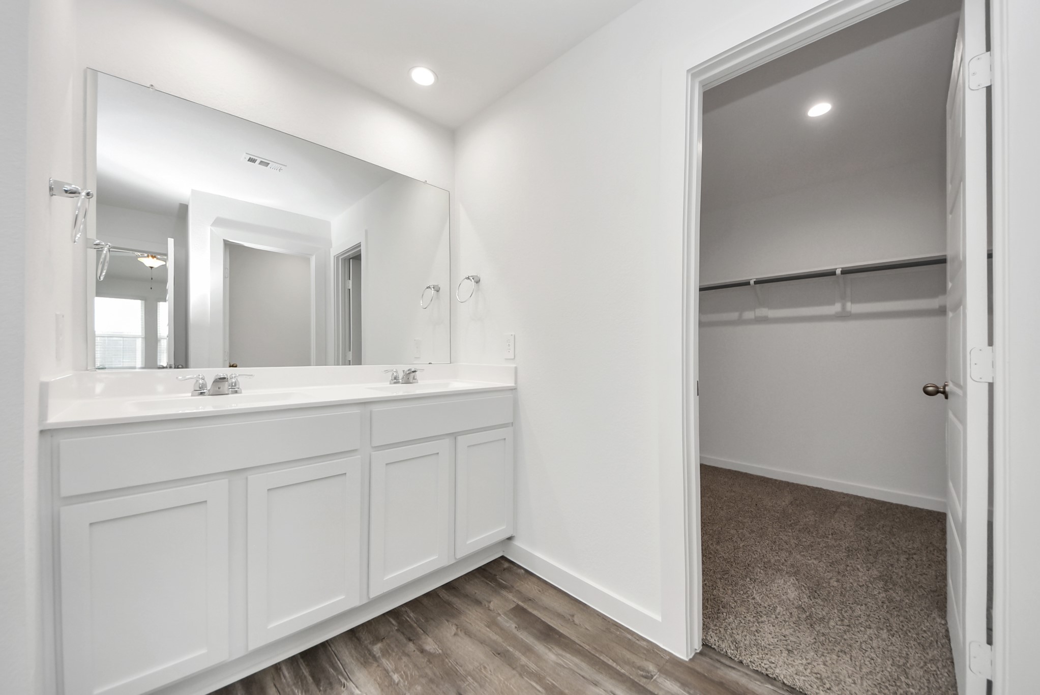 8614 Shumard Oak Drive Property Photo 32