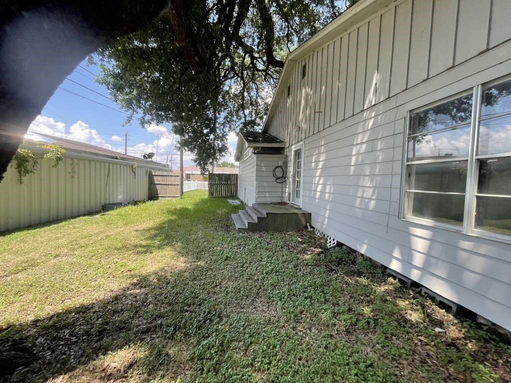 605 S Main Street 25 Property Photo 16