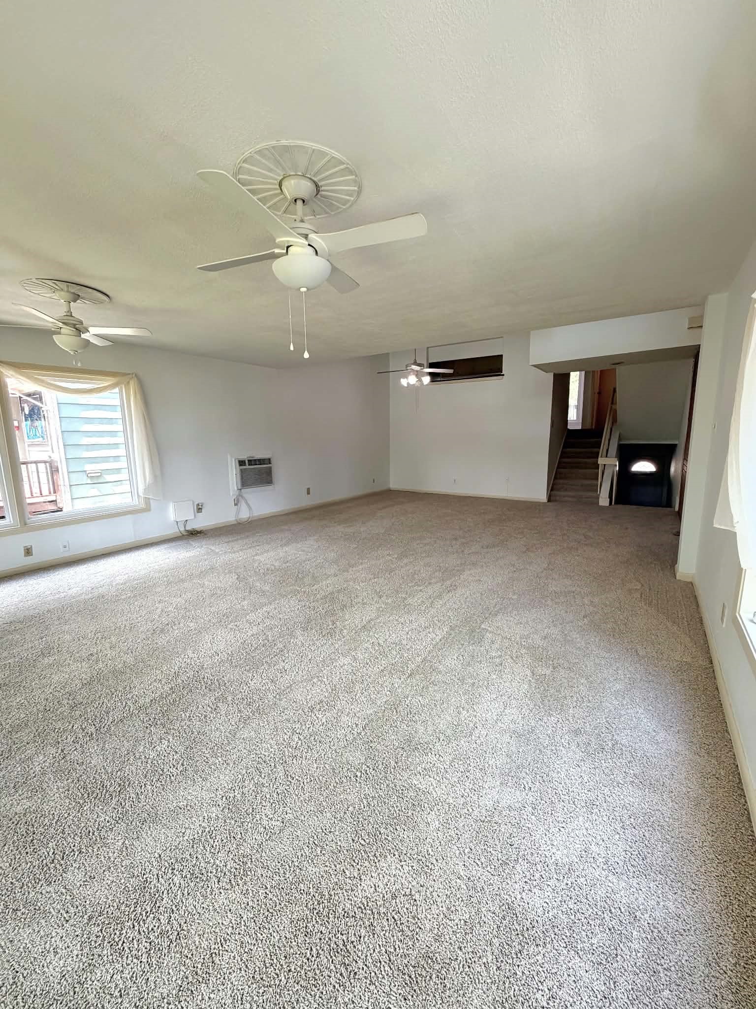 162 Villa Way Property Photo 30