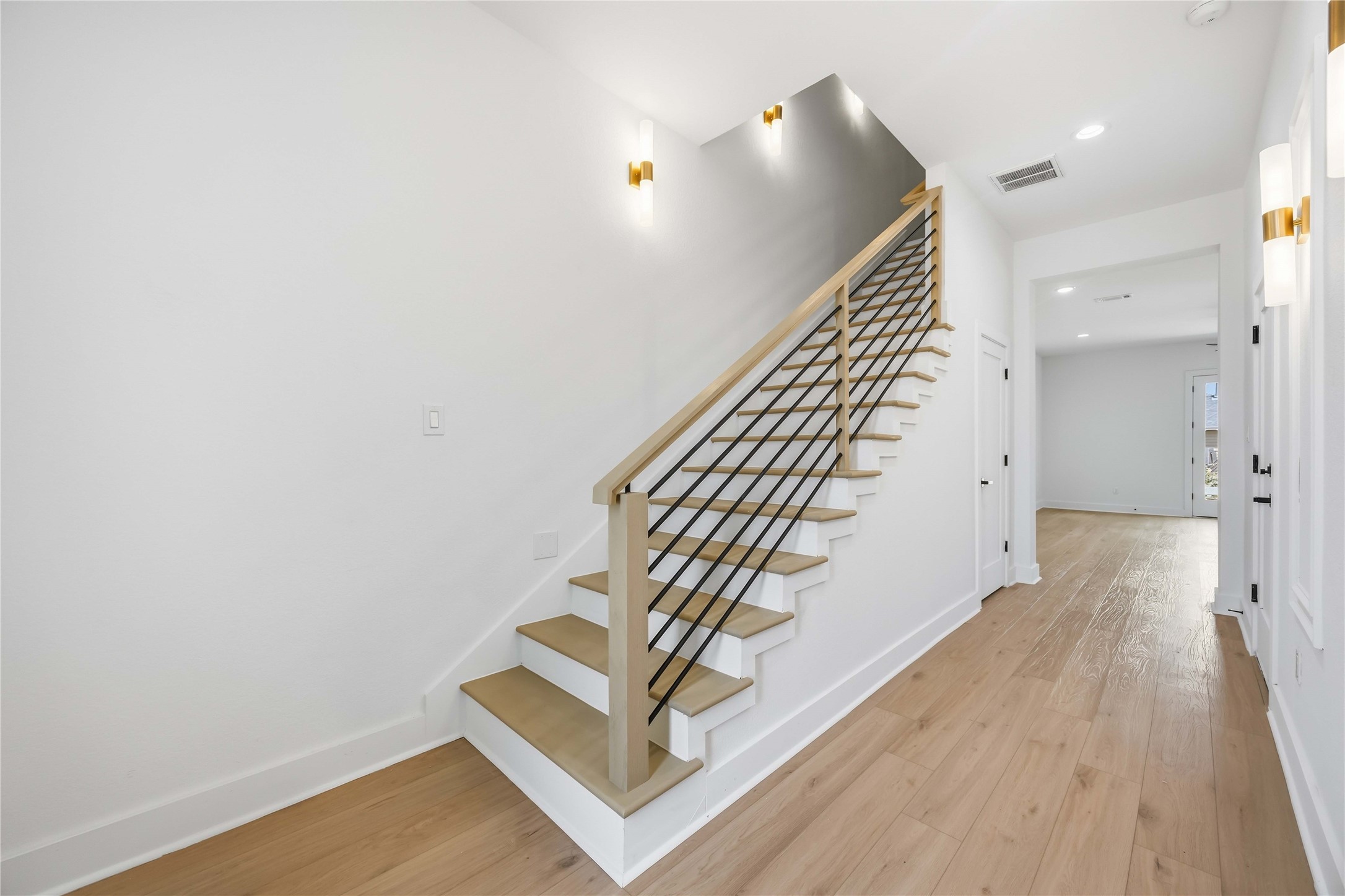 8421 Safeguard Street A/b Property Photo 3