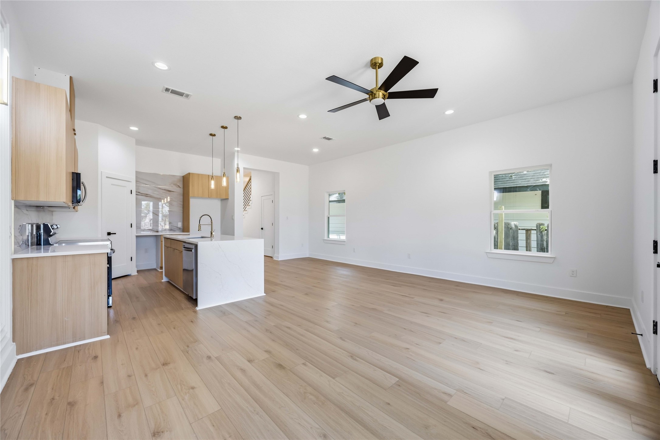 8421 Safeguard Street A/b Property Photo 12