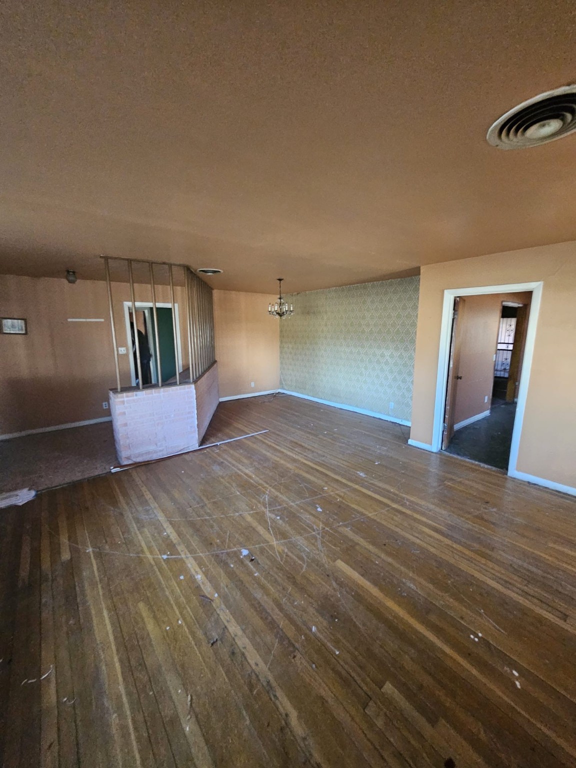 4717 Pickfair Street Property Photo 10