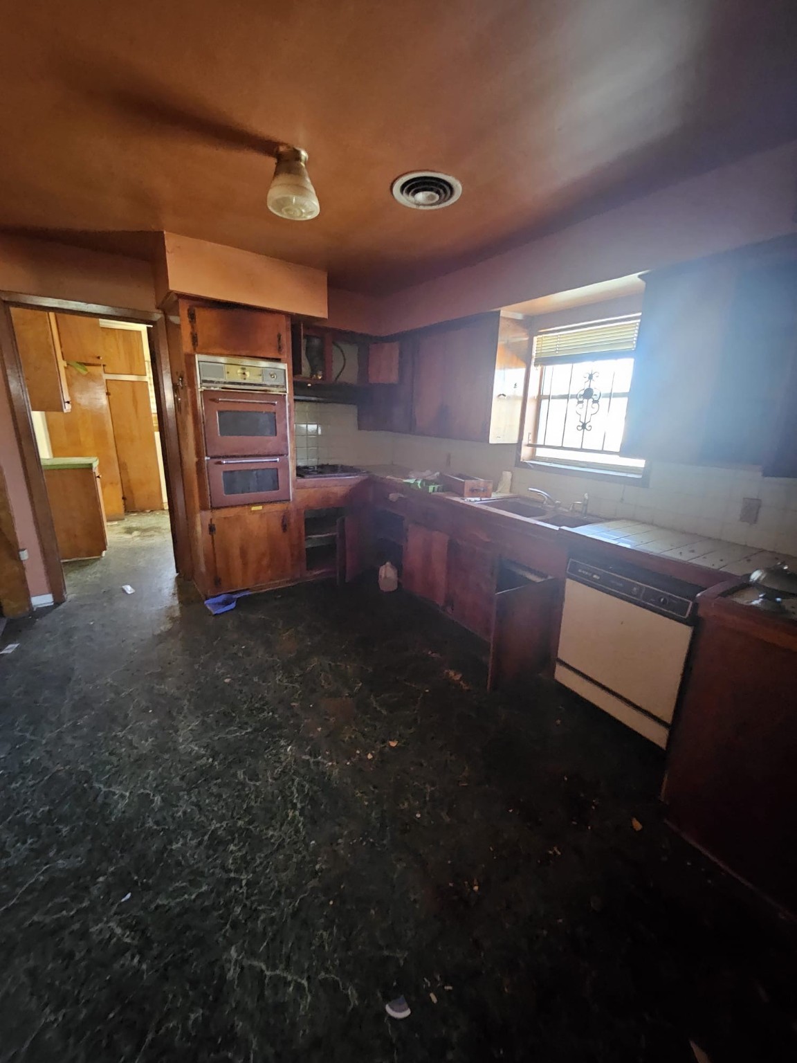 4717 Pickfair Street Property Photo 13