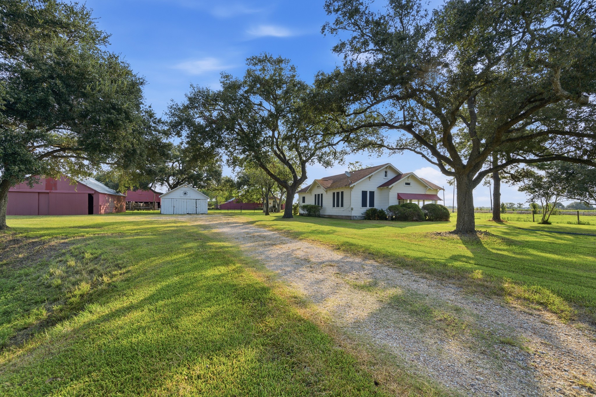 3415 Fm 360 Road Property Photo 1