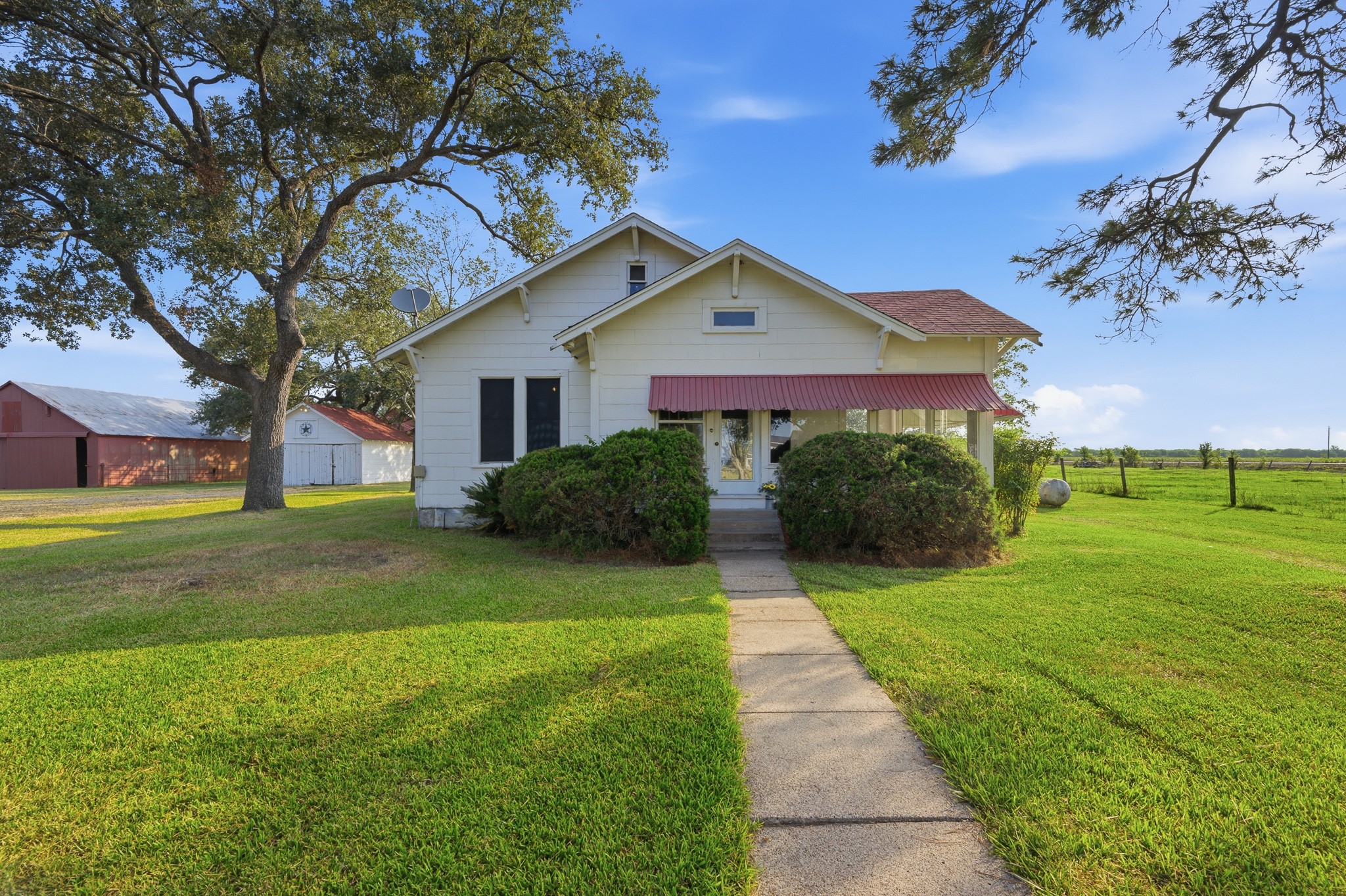 3415 Fm 360 Road Property Photo 3