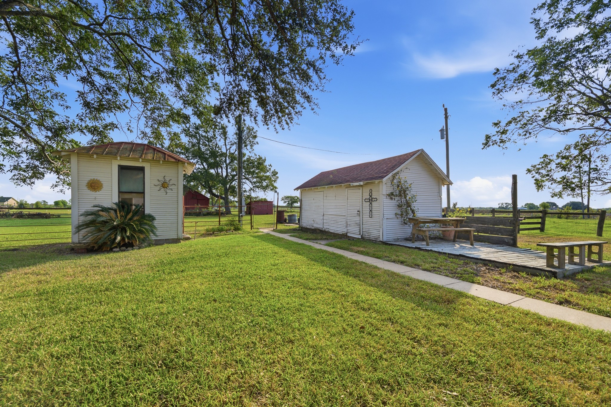 3415 Fm 360 Road Property Photo 9