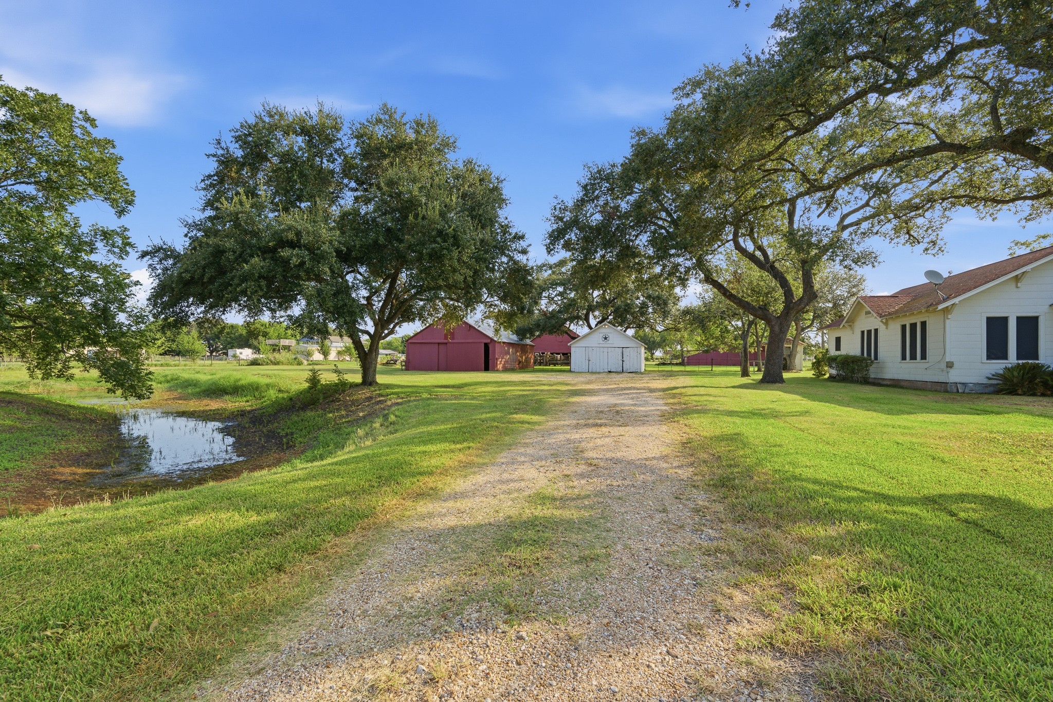 3415 Fm 360 Road Property Photo 18