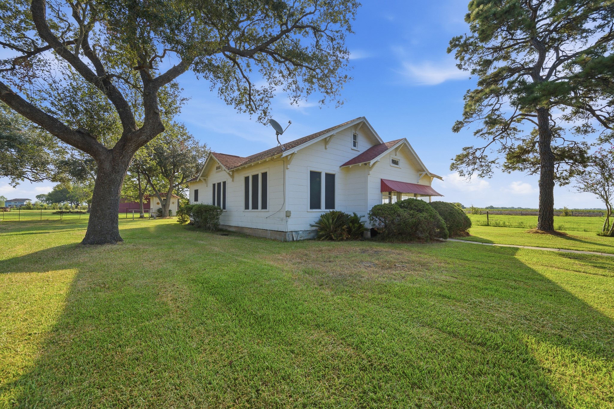 3415 Fm 360 Road Property Photo 43