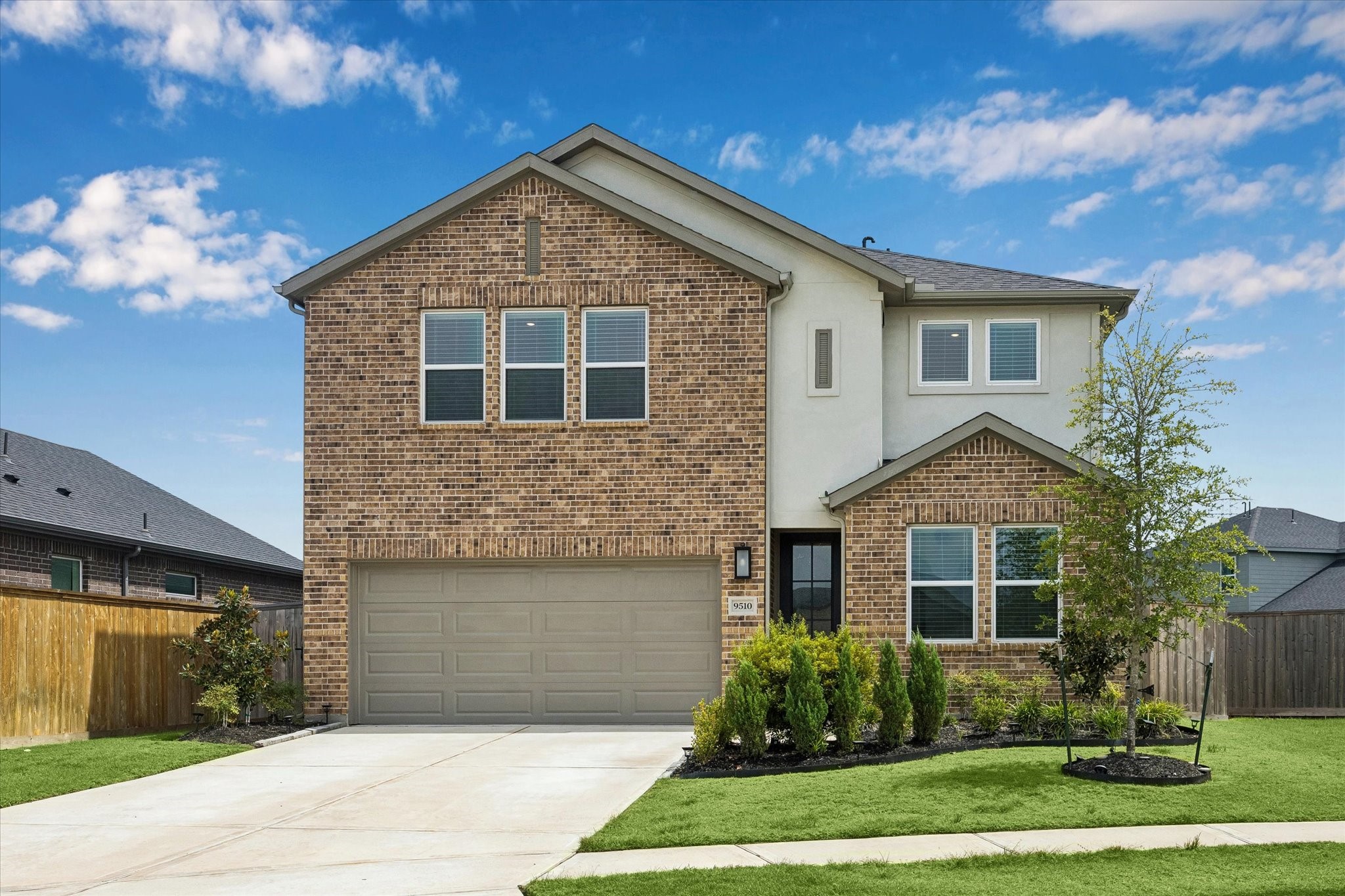 9510 Honey Run Lane Property Photo 1