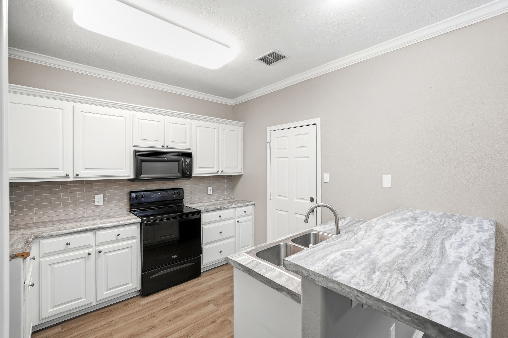 1612 Culture Lane Property Photo 13