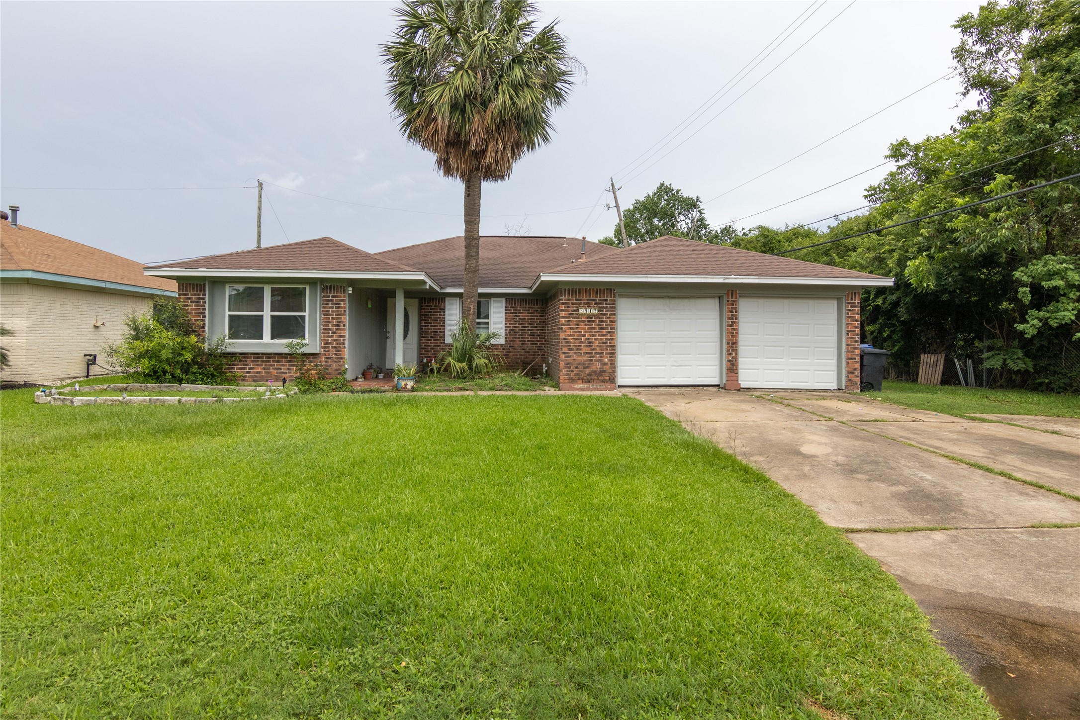 3915 Sailfish Lane Property Photo 1