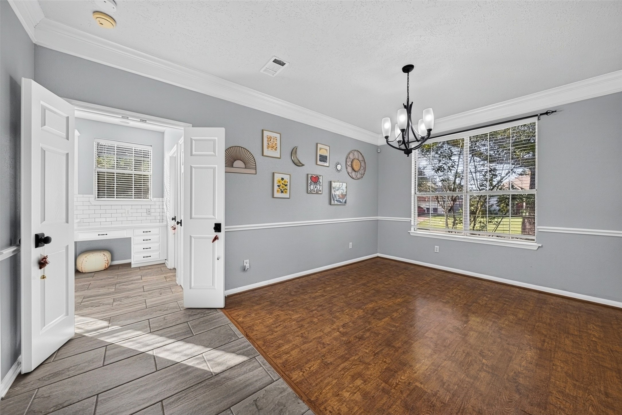 7406 Greatwood Grove Drive Property Photo 8