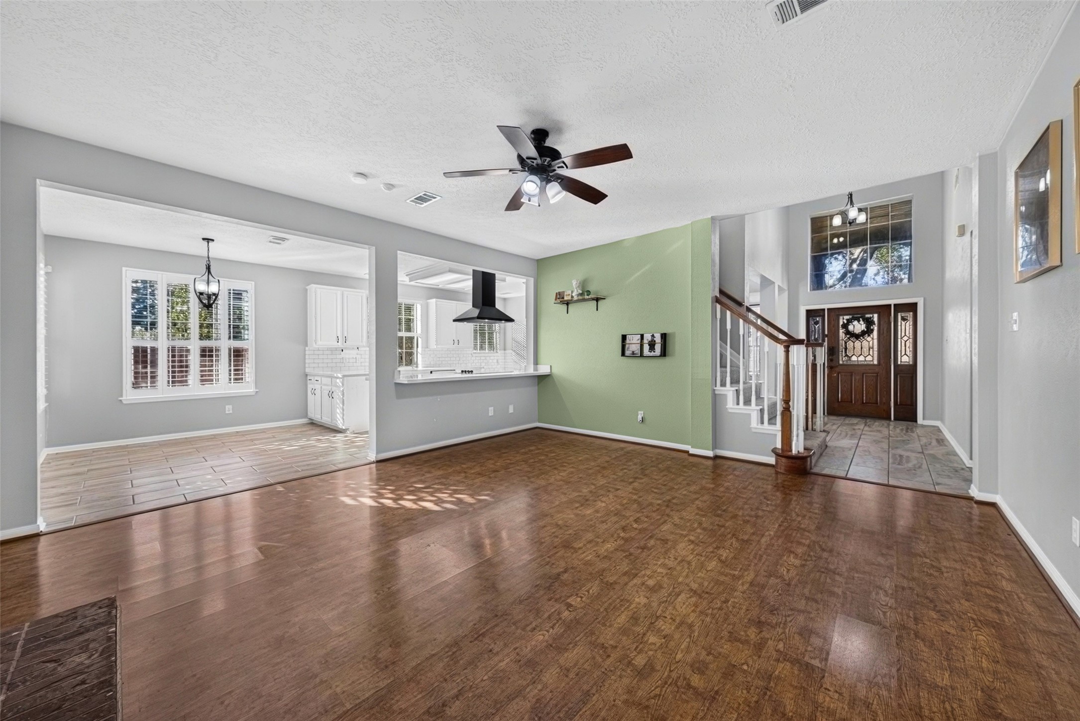 7406 Greatwood Grove Drive Property Photo 25