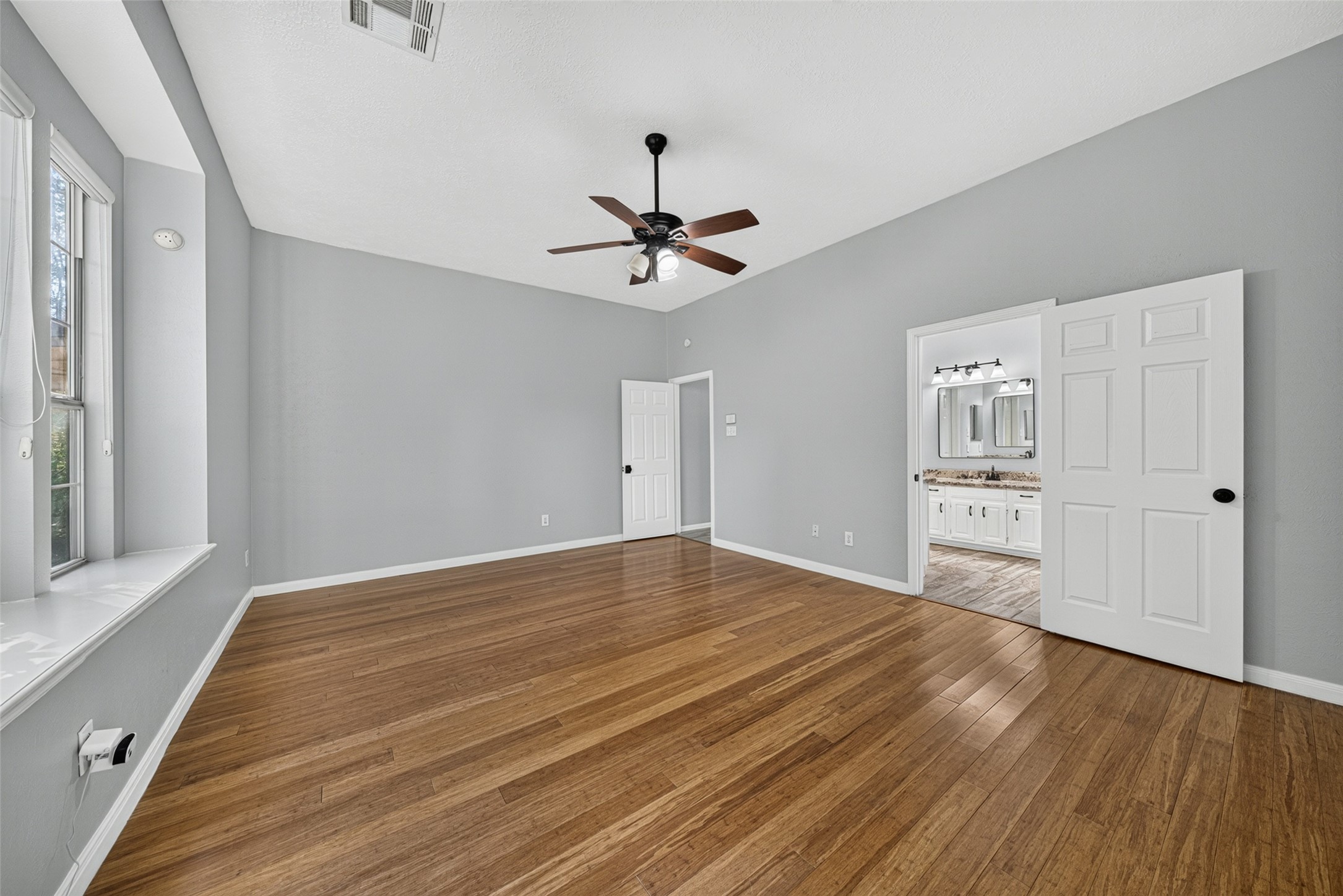 7406 Greatwood Grove Drive Property Photo 29