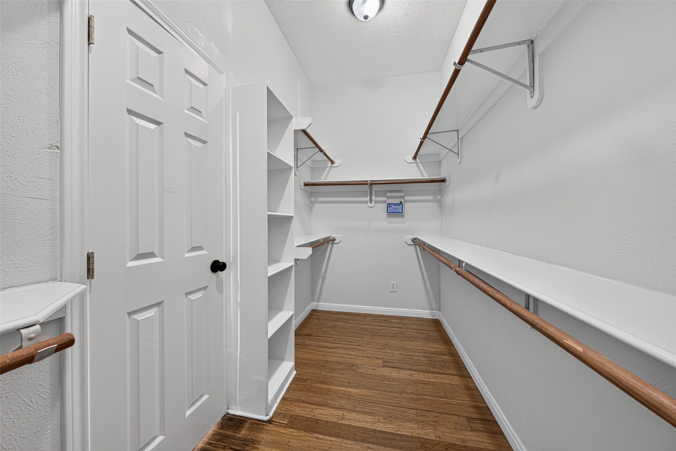 7406 Greatwood Grove Drive Property Photo 33