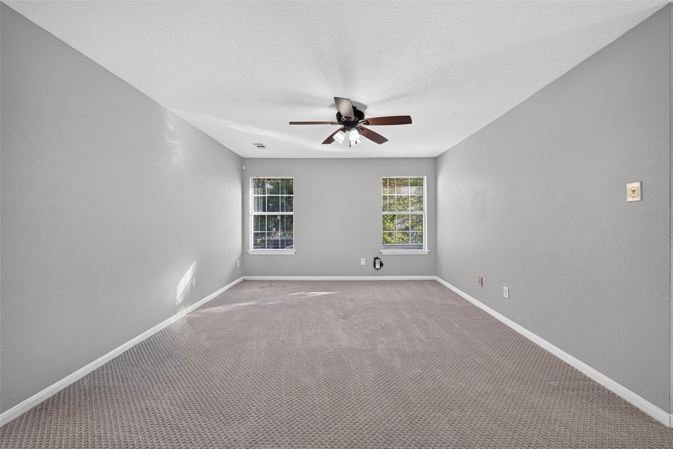 7406 Greatwood Grove Drive Property Photo 39