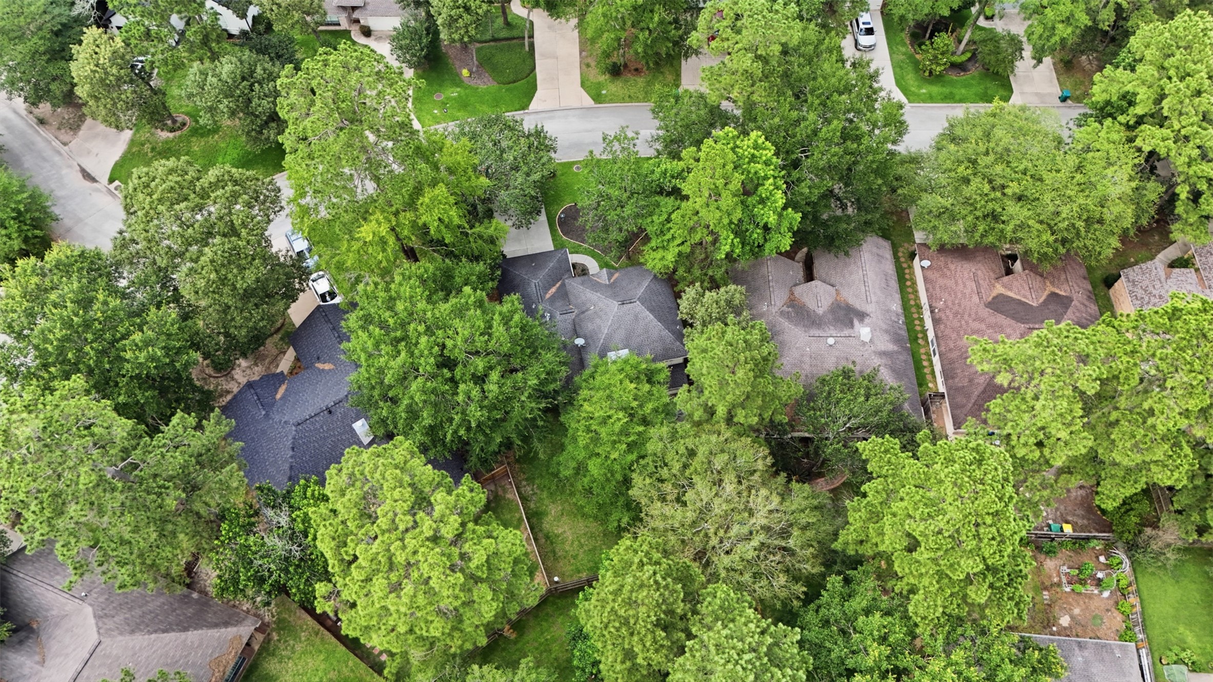 97 N Hollylaurel Circle Property Photo 43