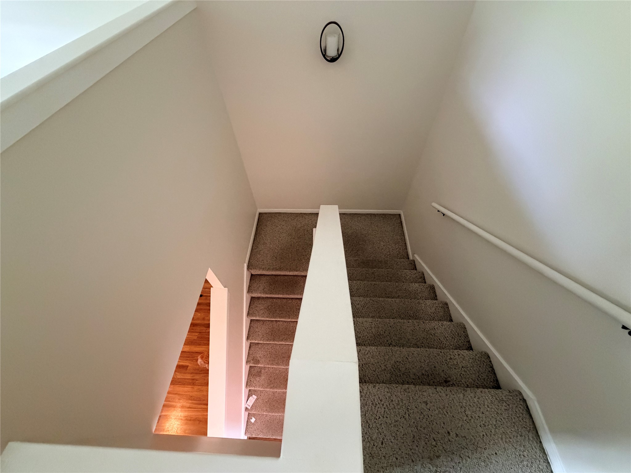 1253 W 17th Street Property Photo 8