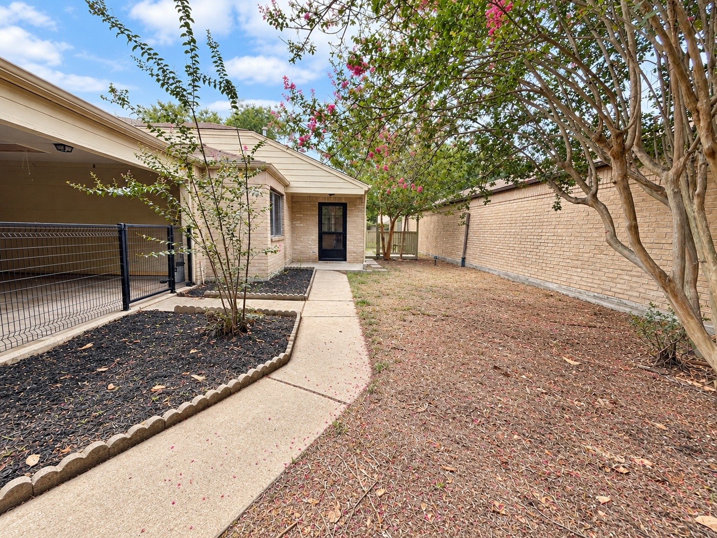 12175 Swords Creek Road Property Photo 1