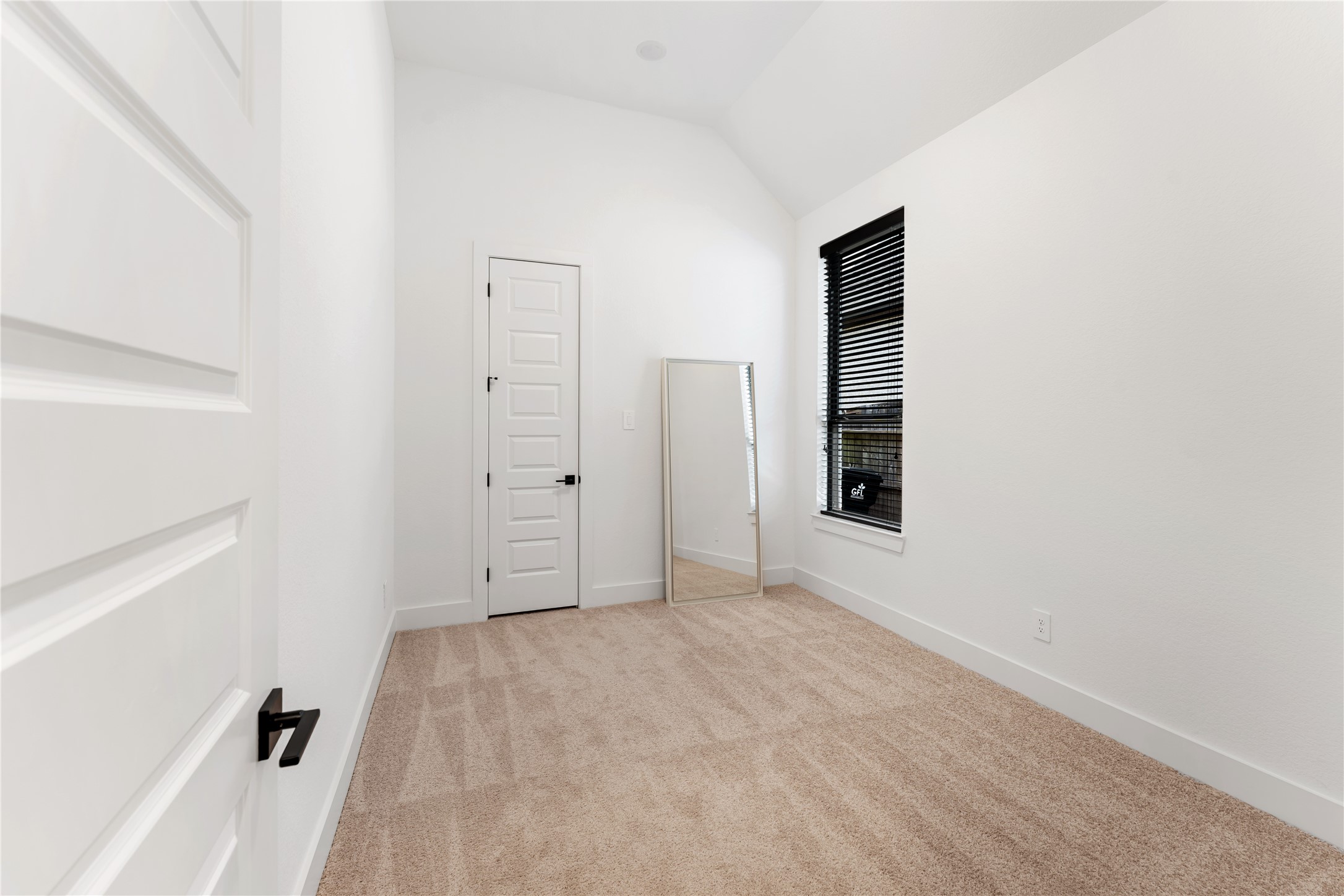 4715 Southpoint Way Property Photo 37