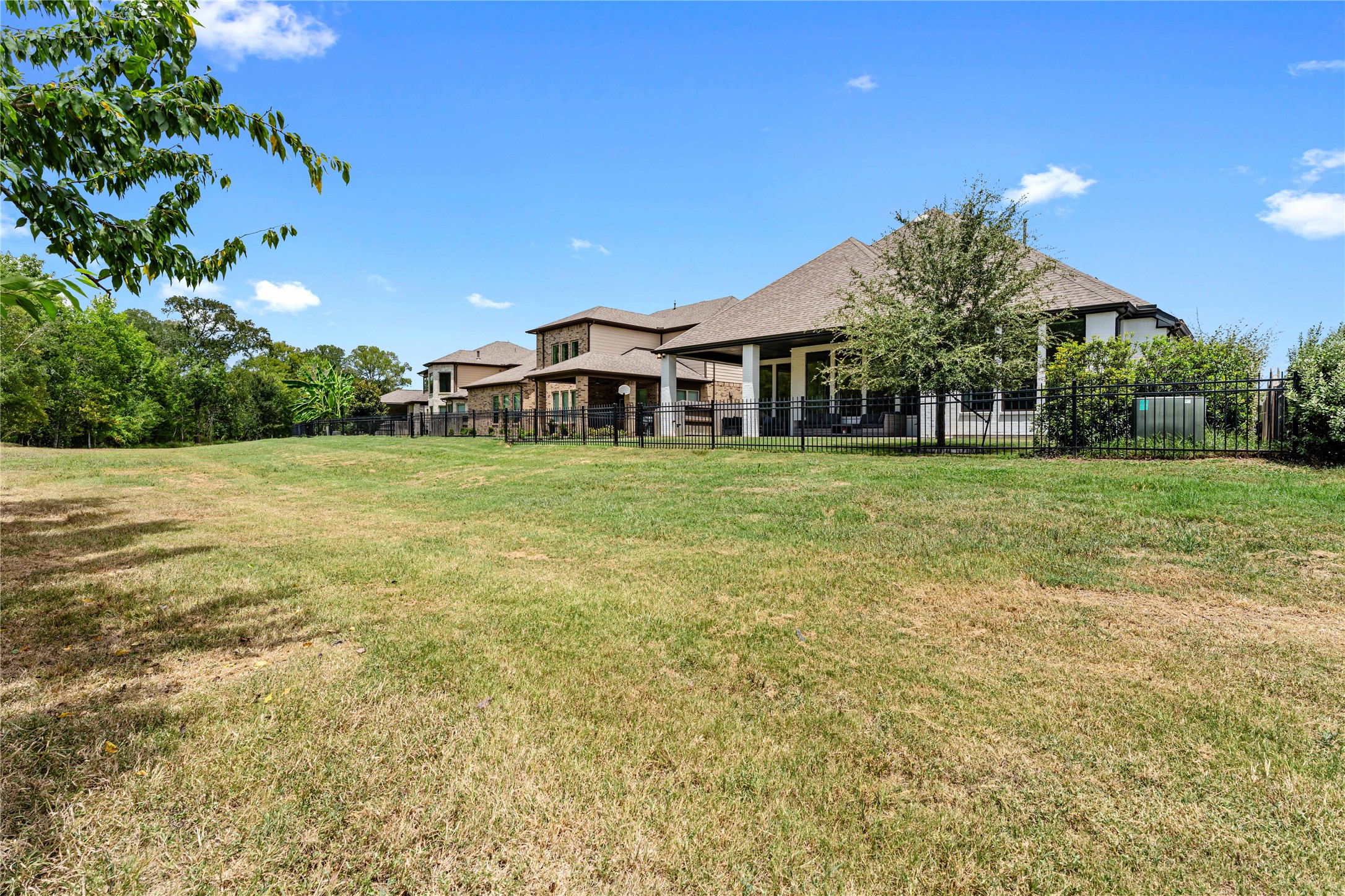 4715 Southpoint Way Property Photo 49