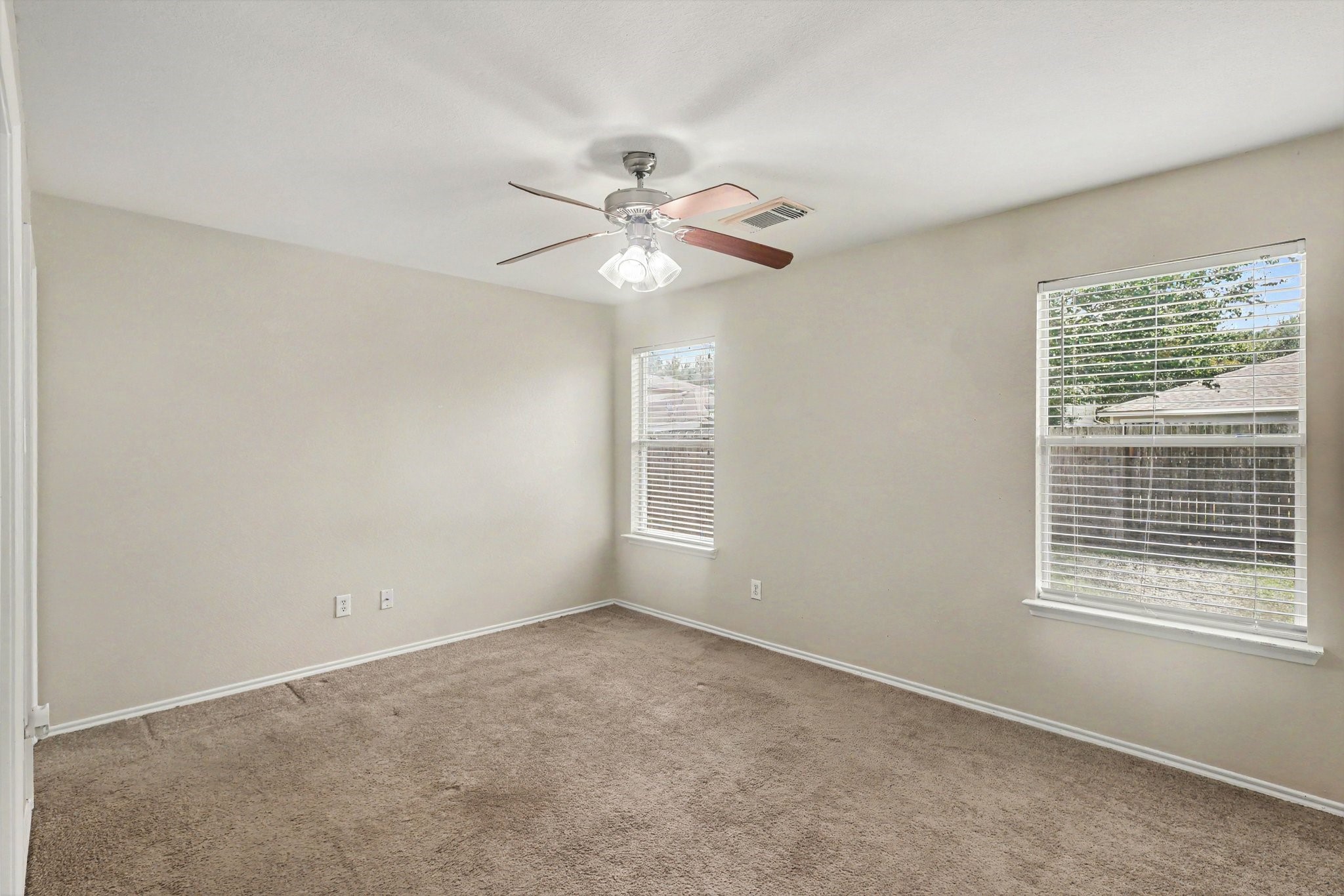 11419 Flying Geese Lane Property Photo 7