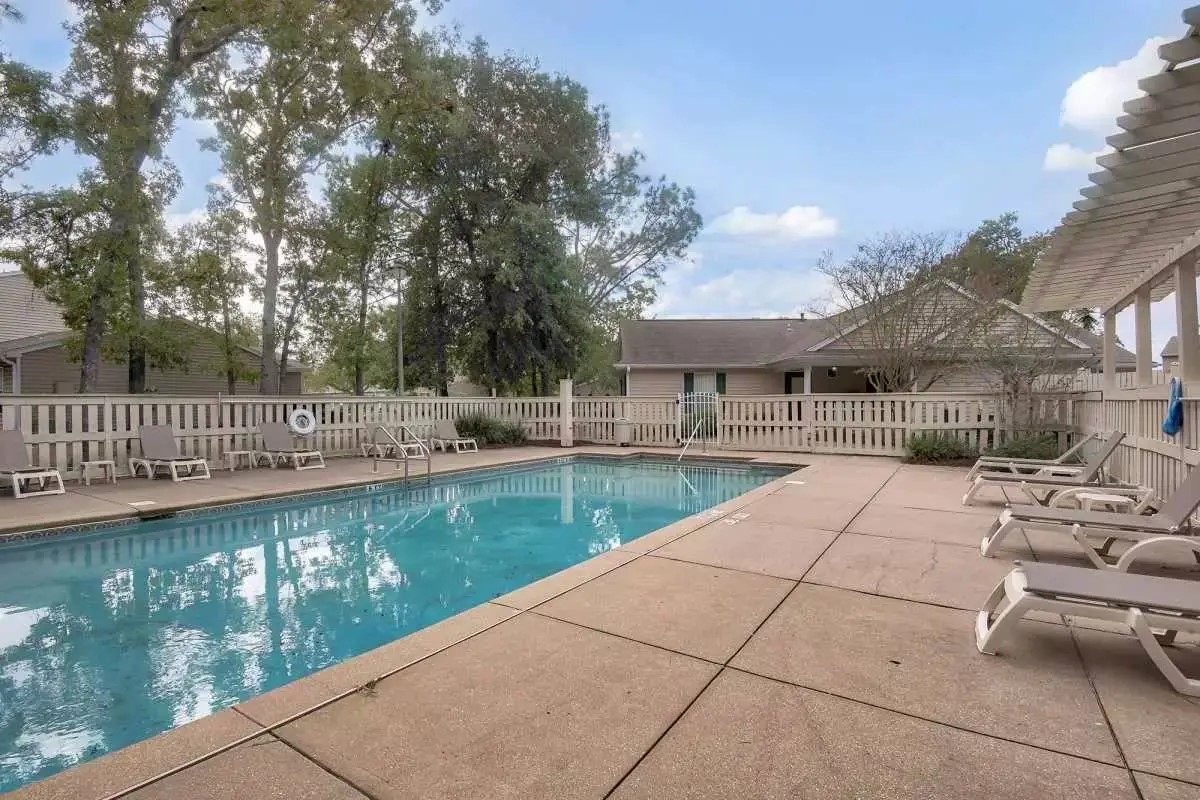 12021 Mccormick Rd Property Photo 4
