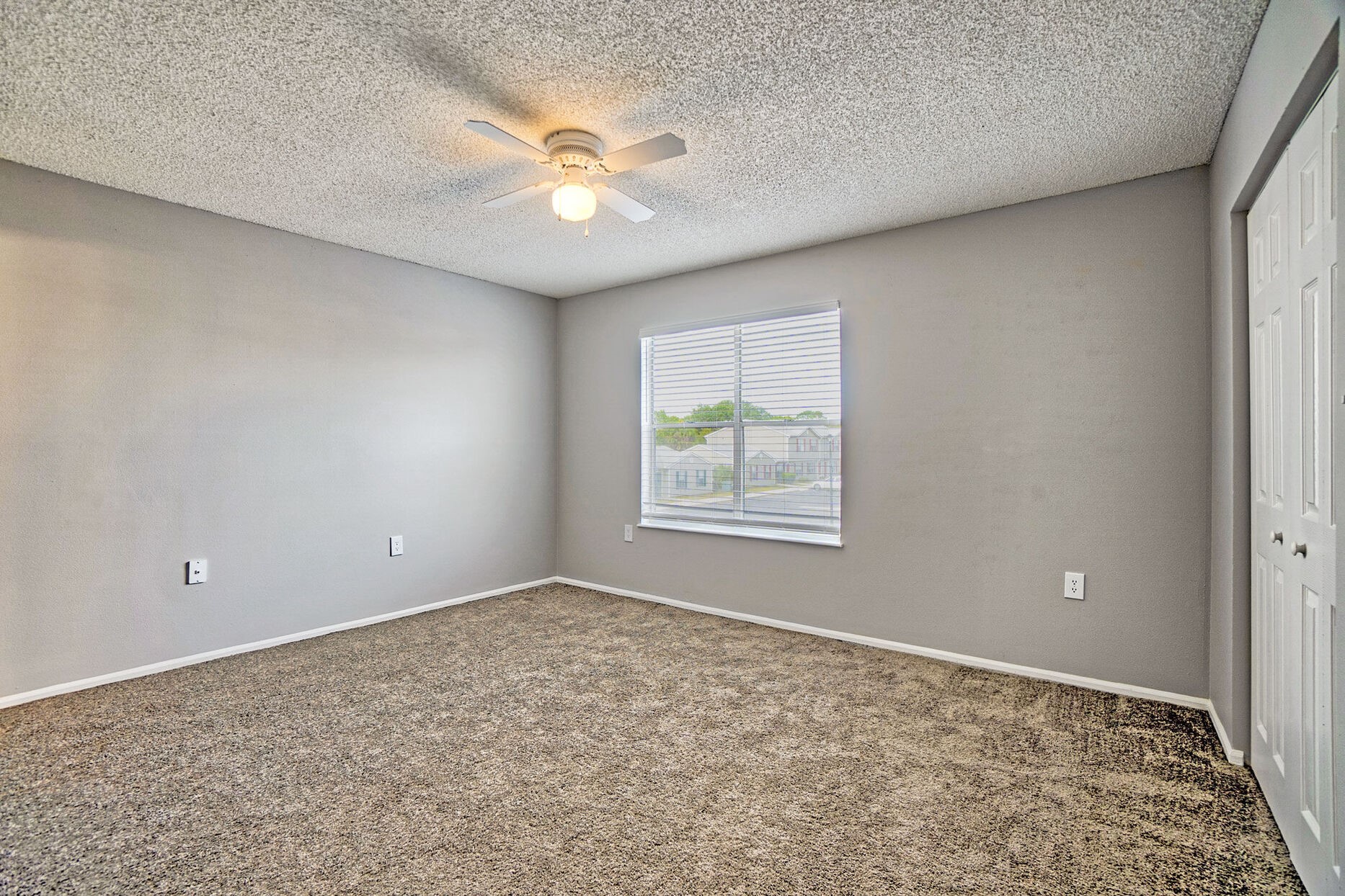 12021 Mccormick Rd Property Photo 6