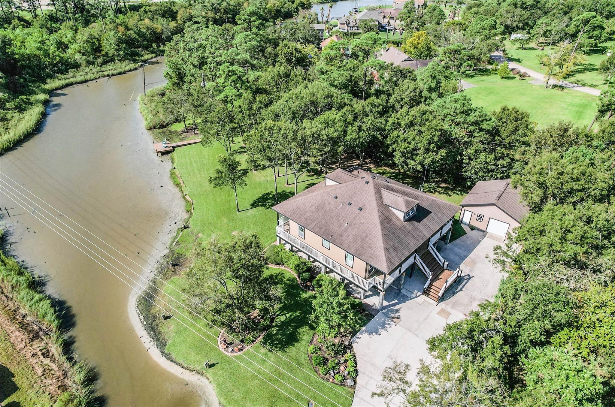 3530 Highway 146 S Property Photo 5