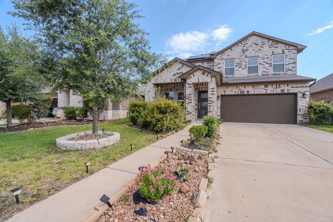 24714 Alaiga Glen Drive Property Photo 1
