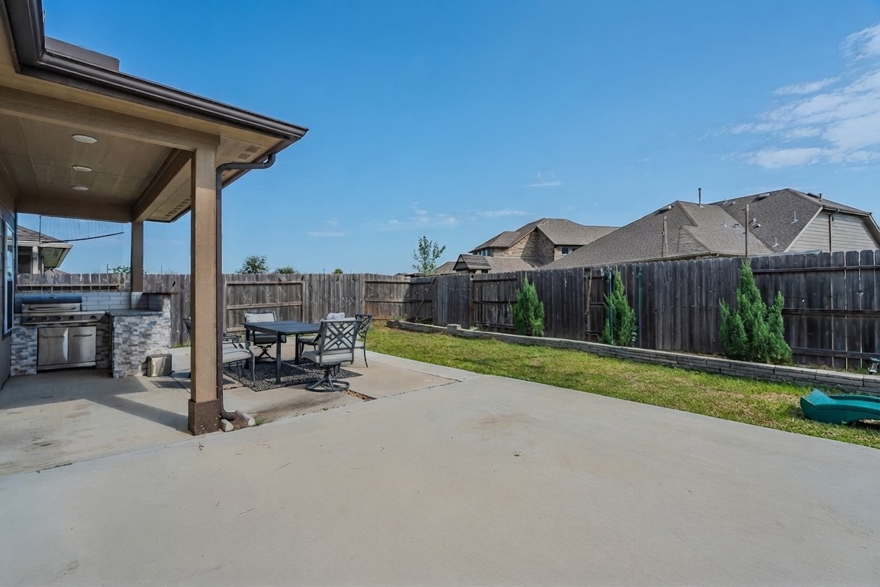 24714 Alaiga Glen Drive Property Photo 32