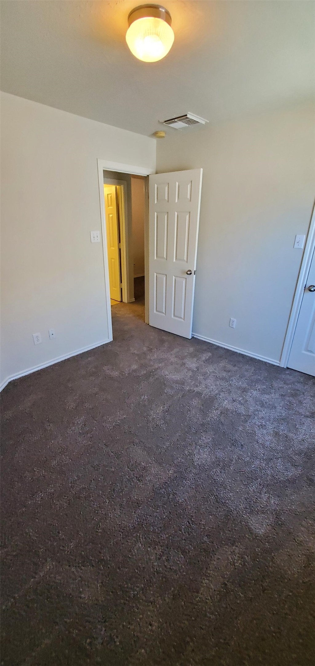 13043 Peppergate Lane Property Photo 14