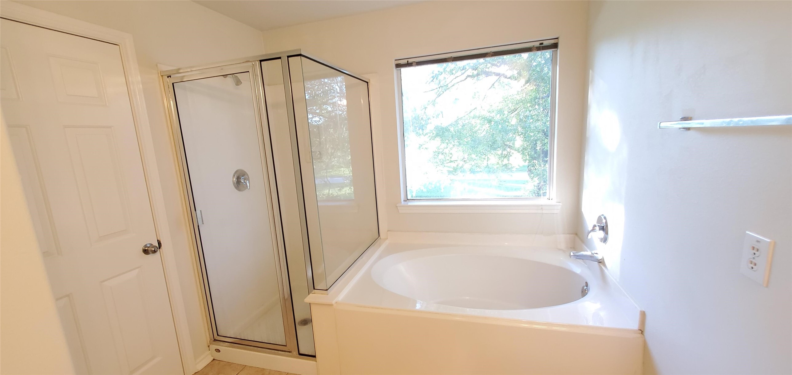 13043 Peppergate Lane Property Photo 15