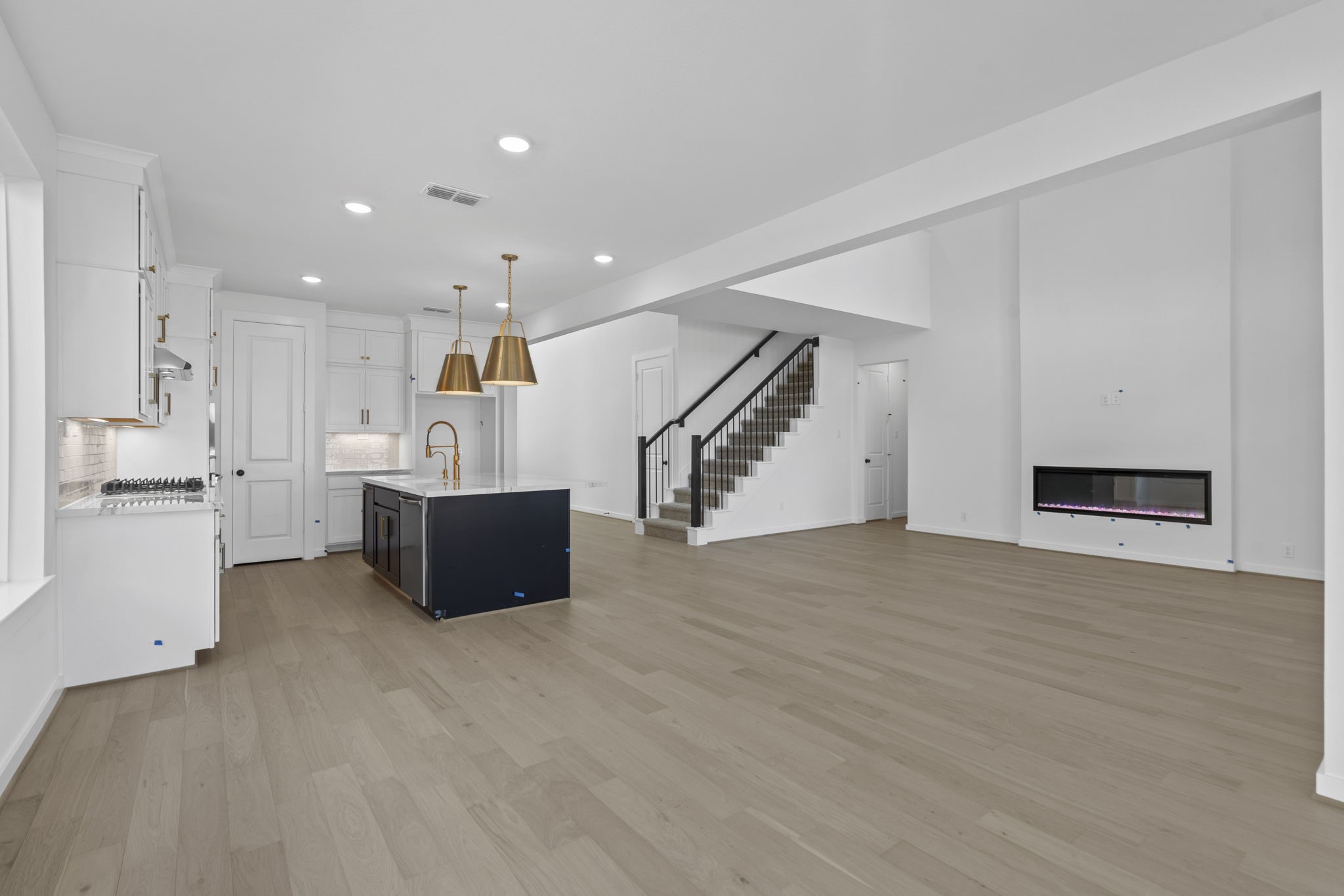 9437 Pacific Crest Court Property Photo 16