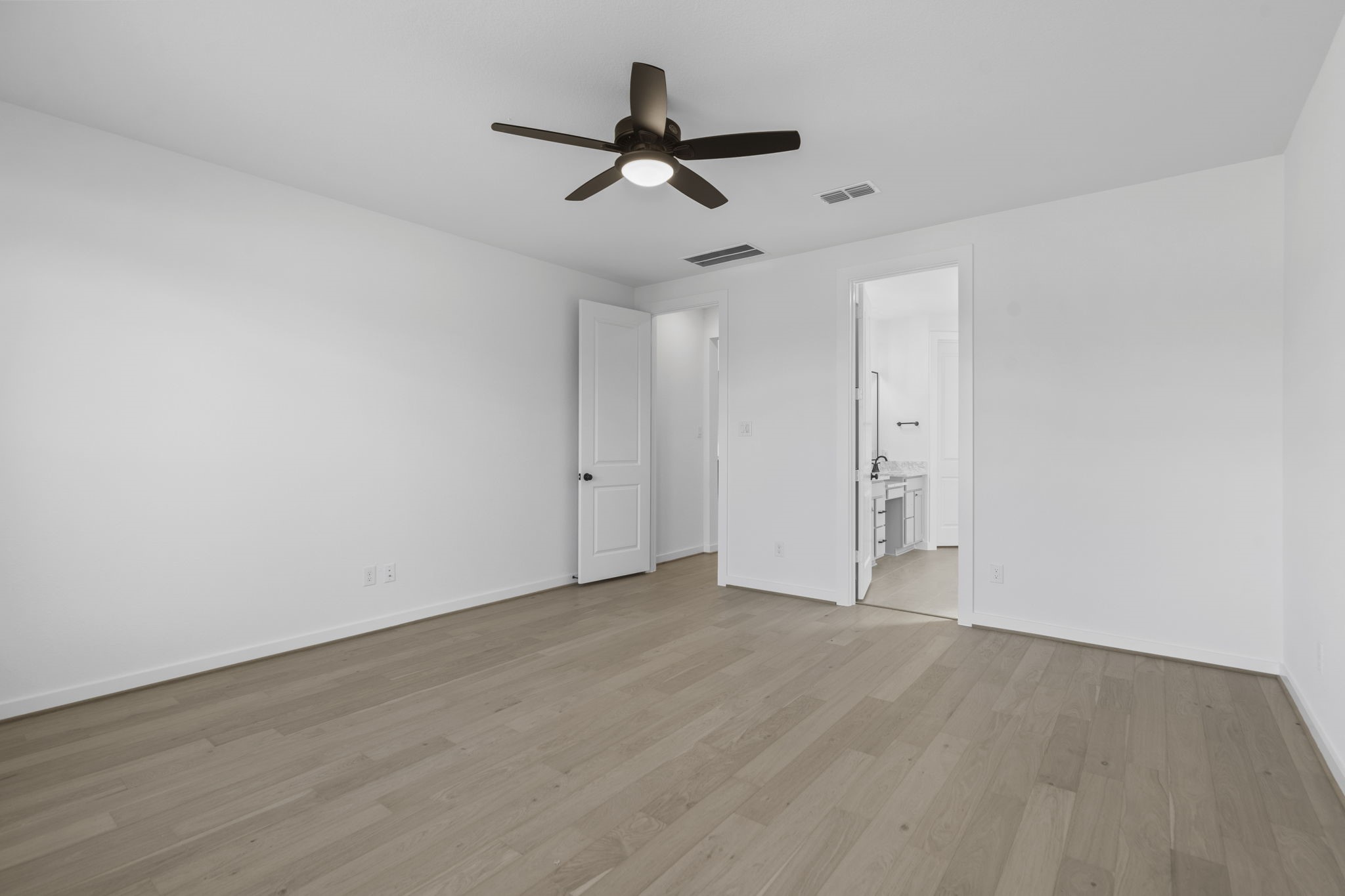 9437 Pacific Crest Court Property Photo 25