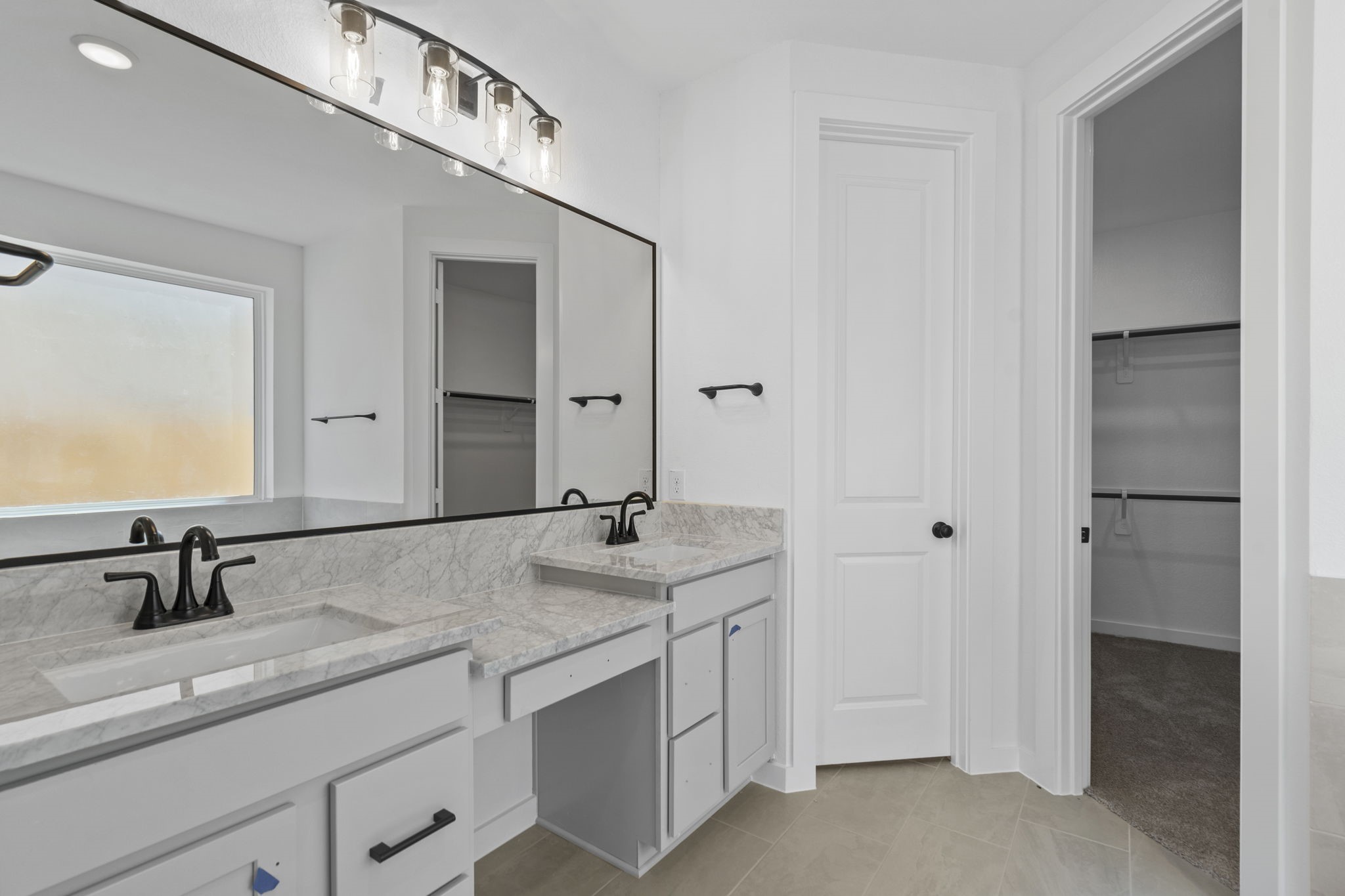 9437 Pacific Crest Court Property Photo 26