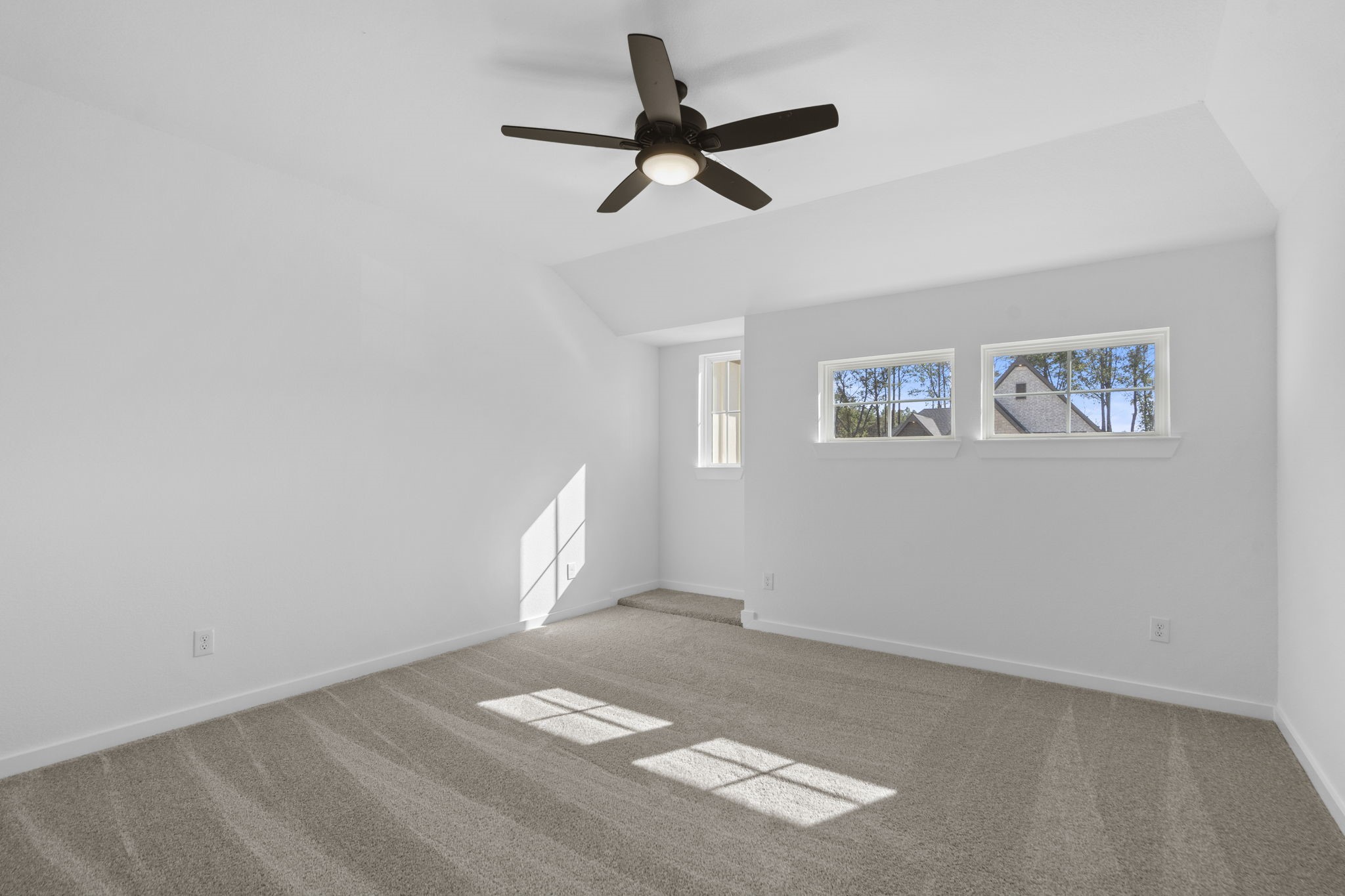 9437 Pacific Crest Court Property Photo 30