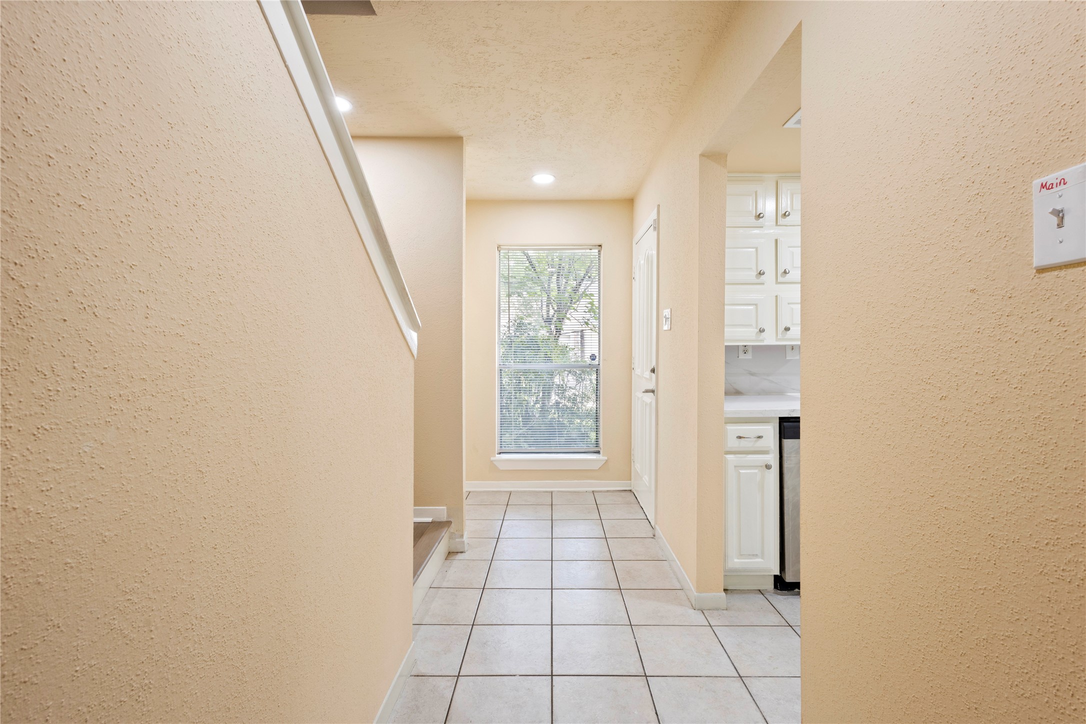 5921 Arncliffe Drive 5921 Property Photo 5