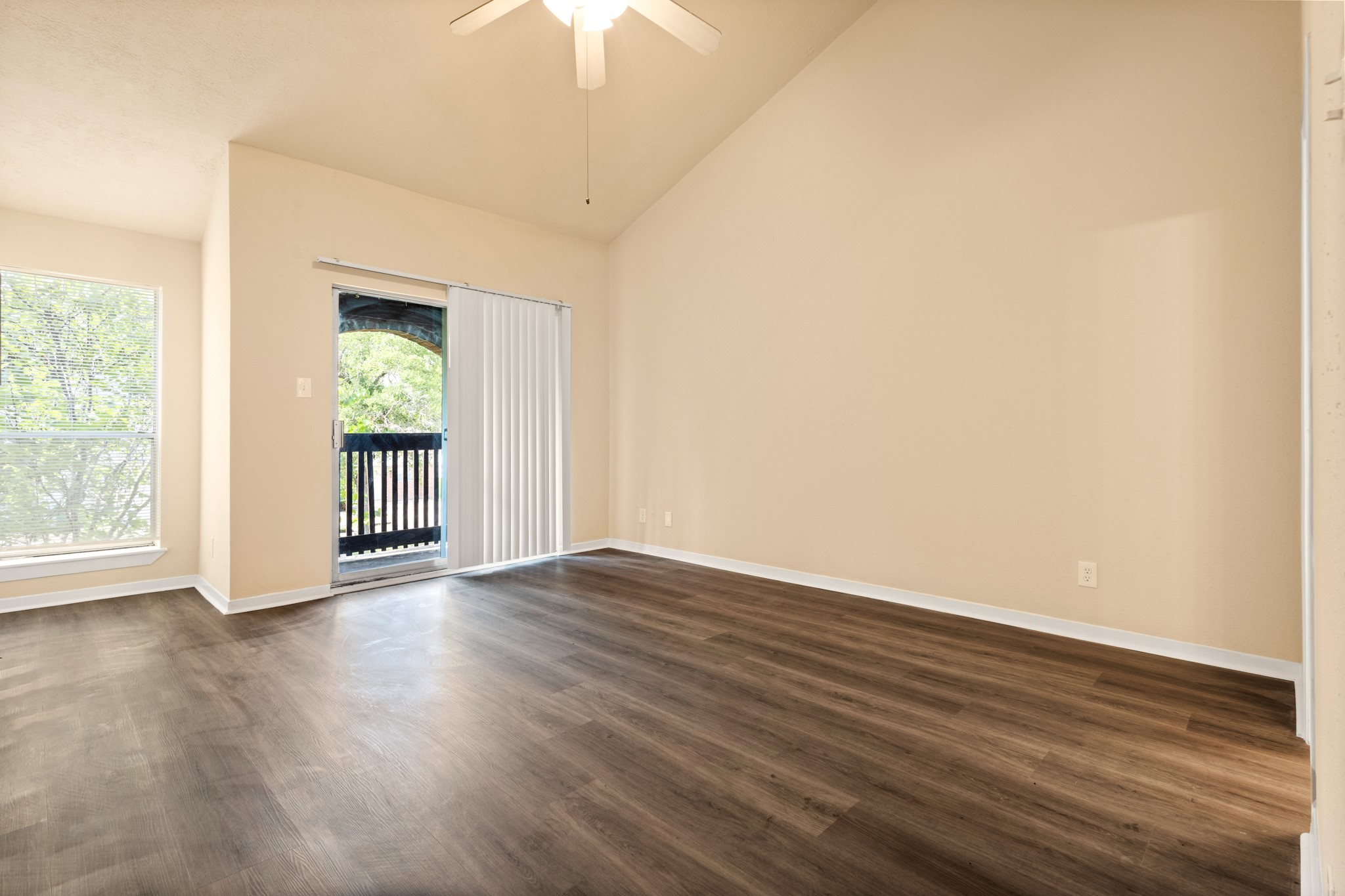 5921 Arncliffe Drive 5921 Property Photo 10