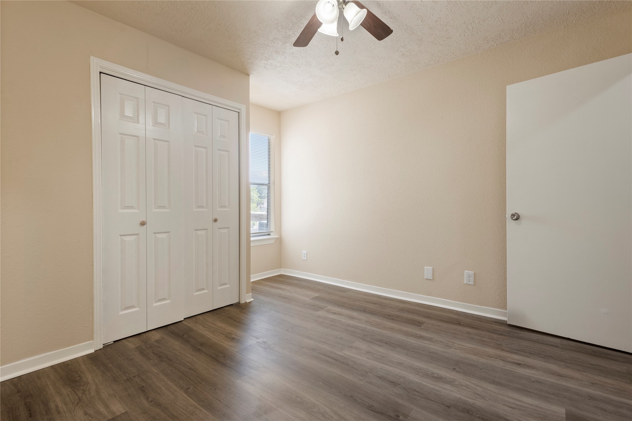 5921 Arncliffe Drive 5921 Property Photo 18