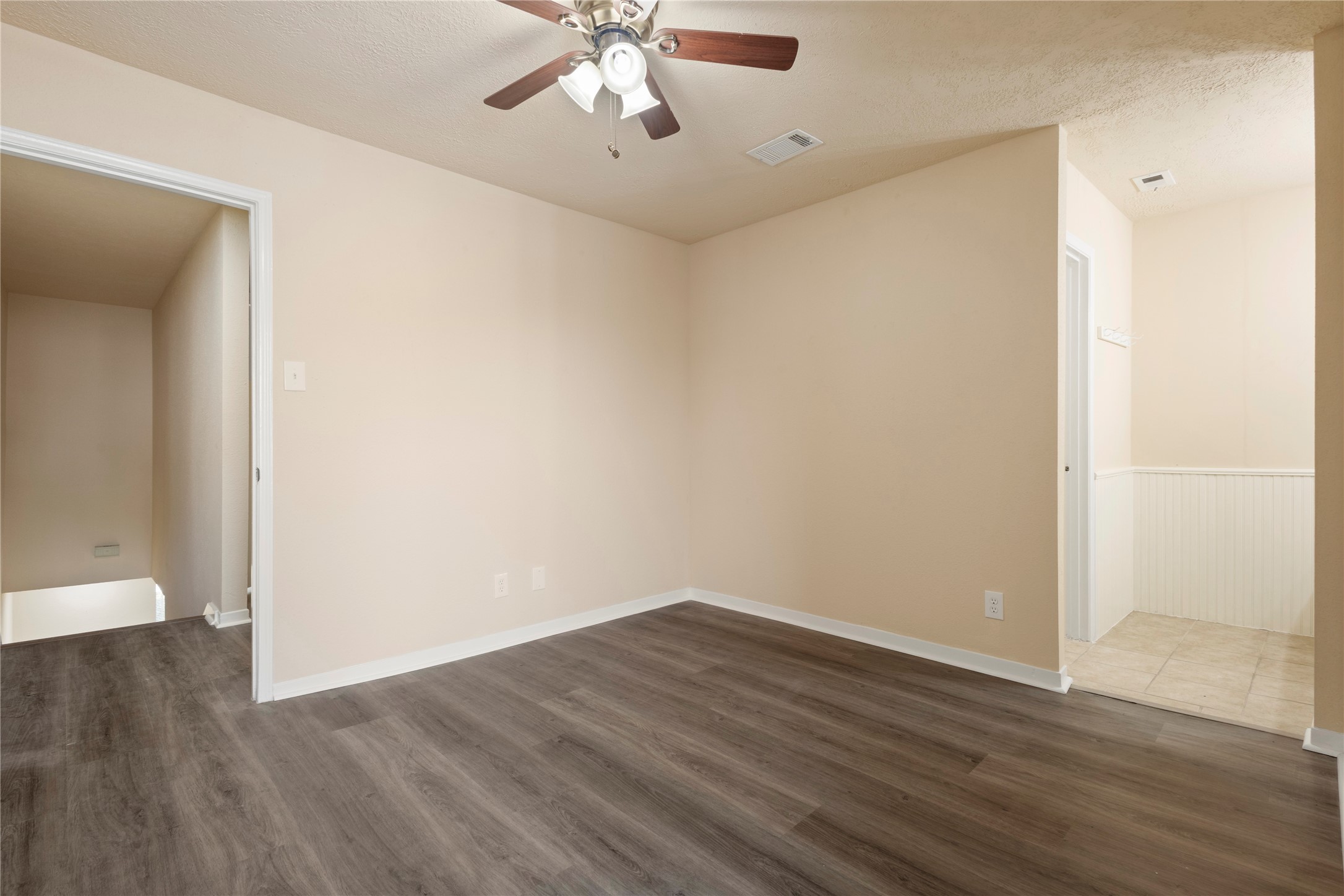 5921 Arncliffe Drive 5921 Property Photo 19